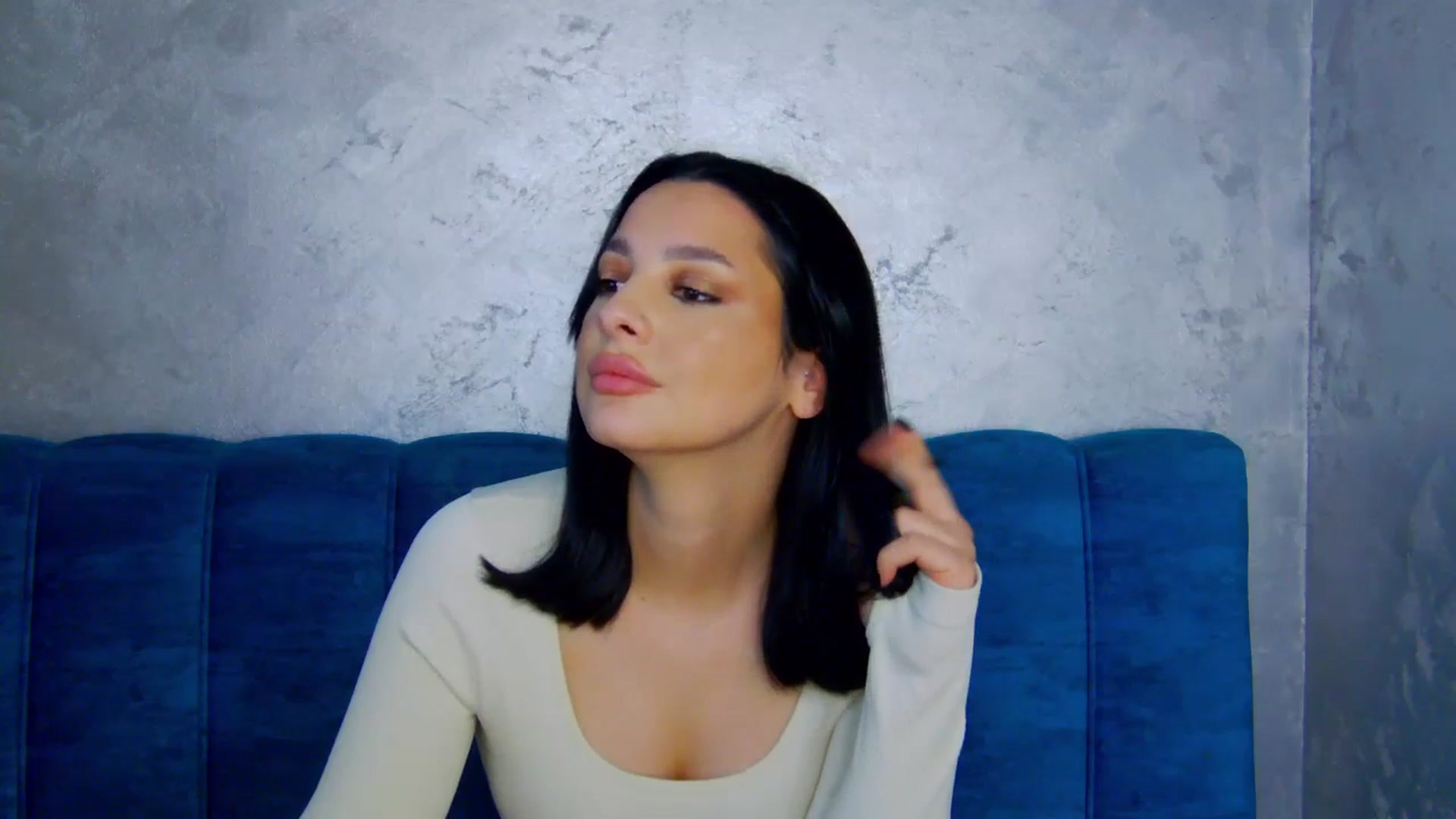 Gallery image thumbnail from SexyLittleMe's myfreecams stream on, 03/08/2025, 17:24 image 17 of 20