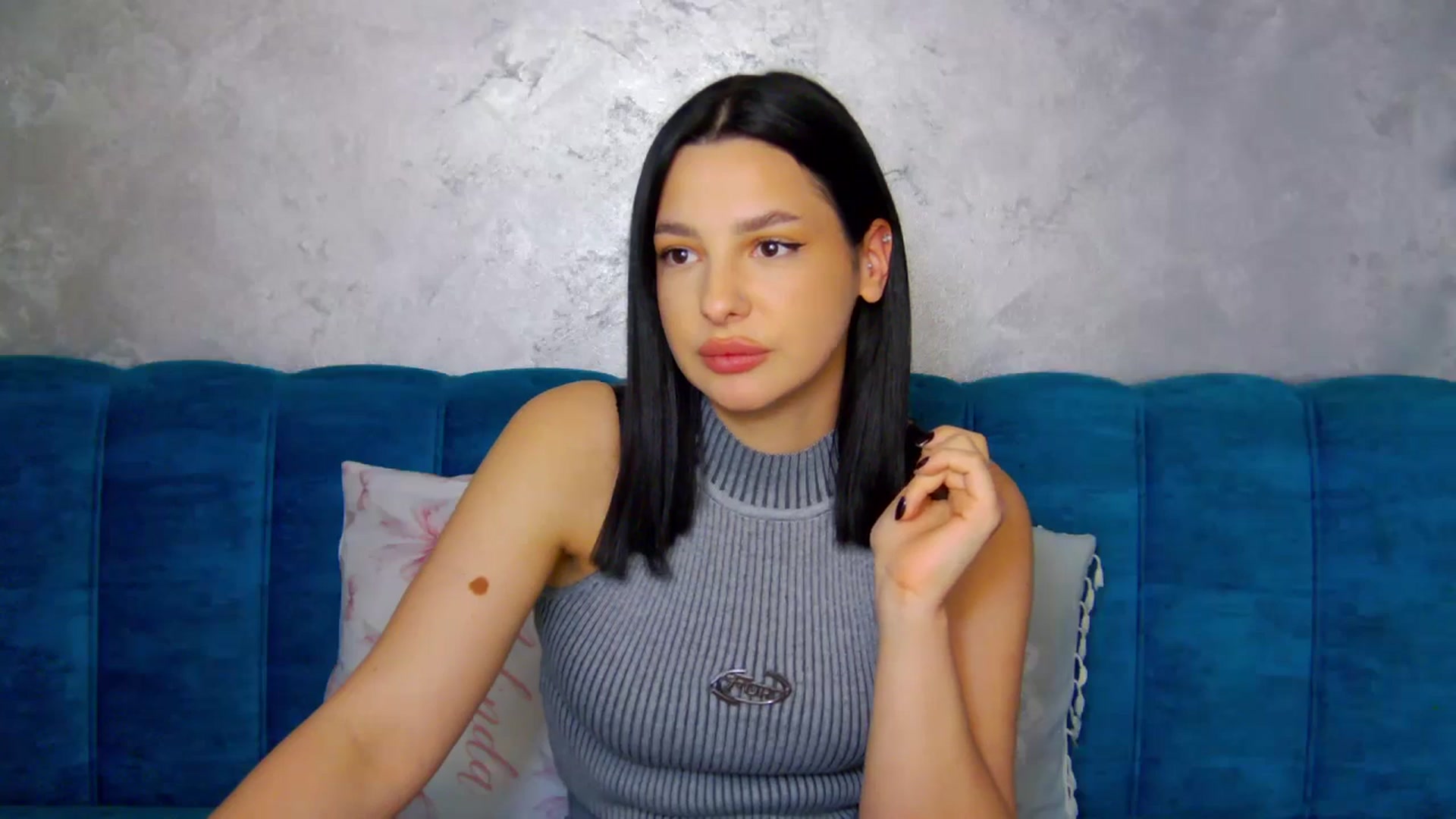 Gallery image thumbnail from SexyLittleMe's myfreecams stream on, 03/11/2025, 16:15 image 10 of 20