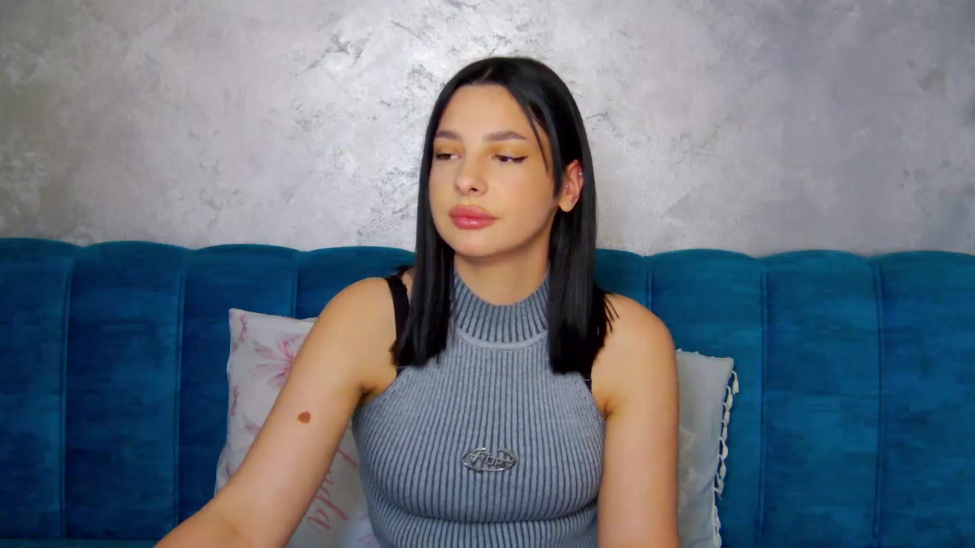 Gallery image thumbnail from SexyLittleMe's myfreecams stream on, 03/11/2025, 16:15 image 9 of 20