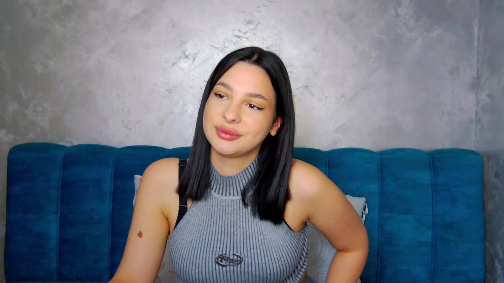 Gallery image thumbnail from SexyLittleMe's myfreecams stream on, 03/11/2025, 16:15 image 6 of 20