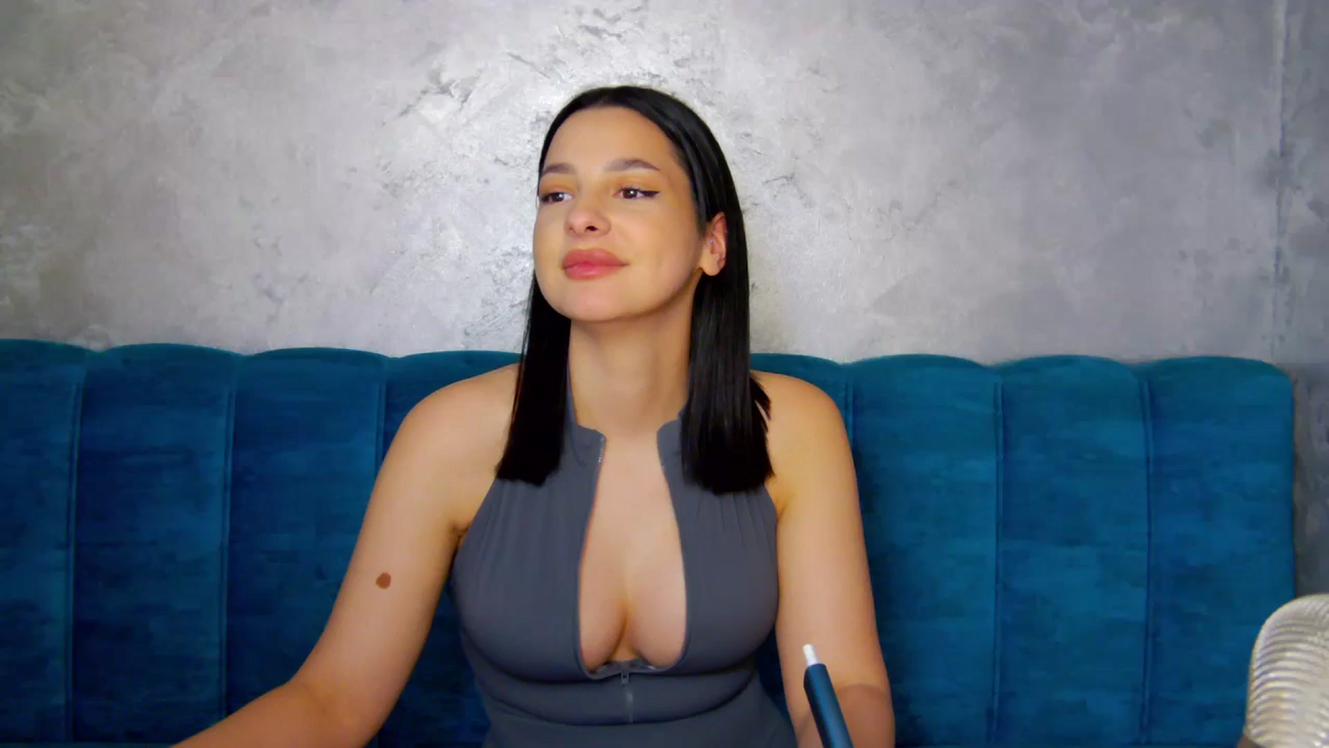 Gallery image thumbnail from SexyLittleMe's myfreecams stream on, 03/11/2025, 19:53 image 9 of 20