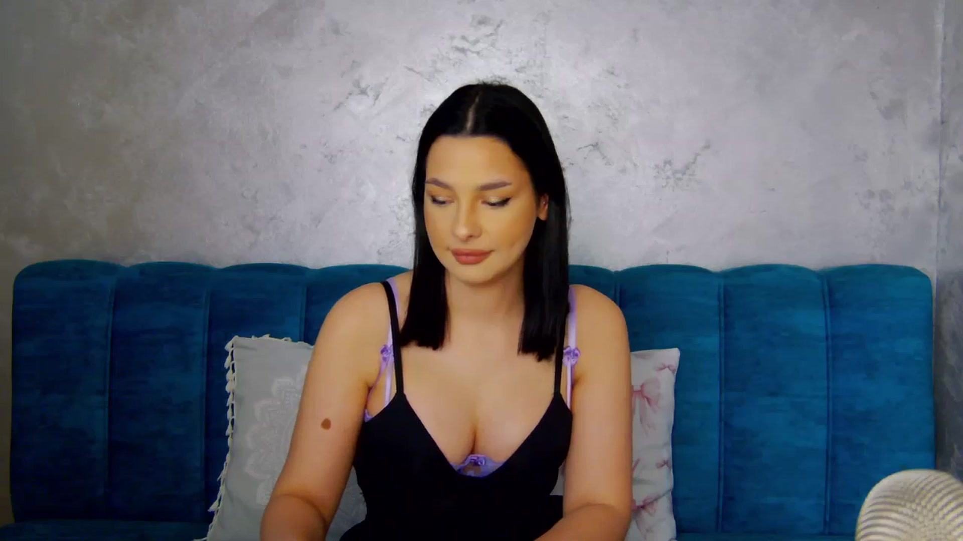 Gallery image thumbnail from SexyLittleMe's myfreecams stream on, 03/12/2025, 16:46 image 7 of 20