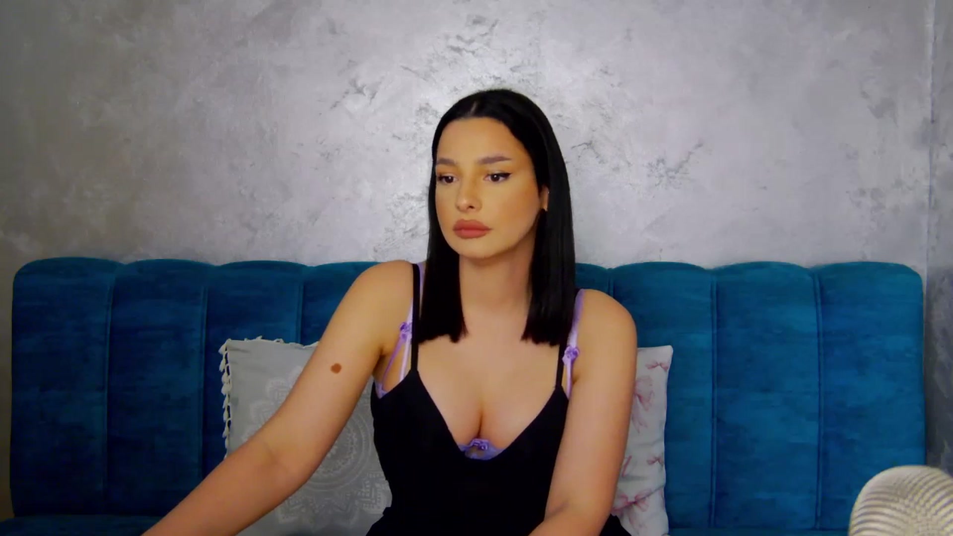 Gallery image thumbnail from SexyLittleMe's myfreecams stream on, 03/12/2025, 17:09 image 15 of 20