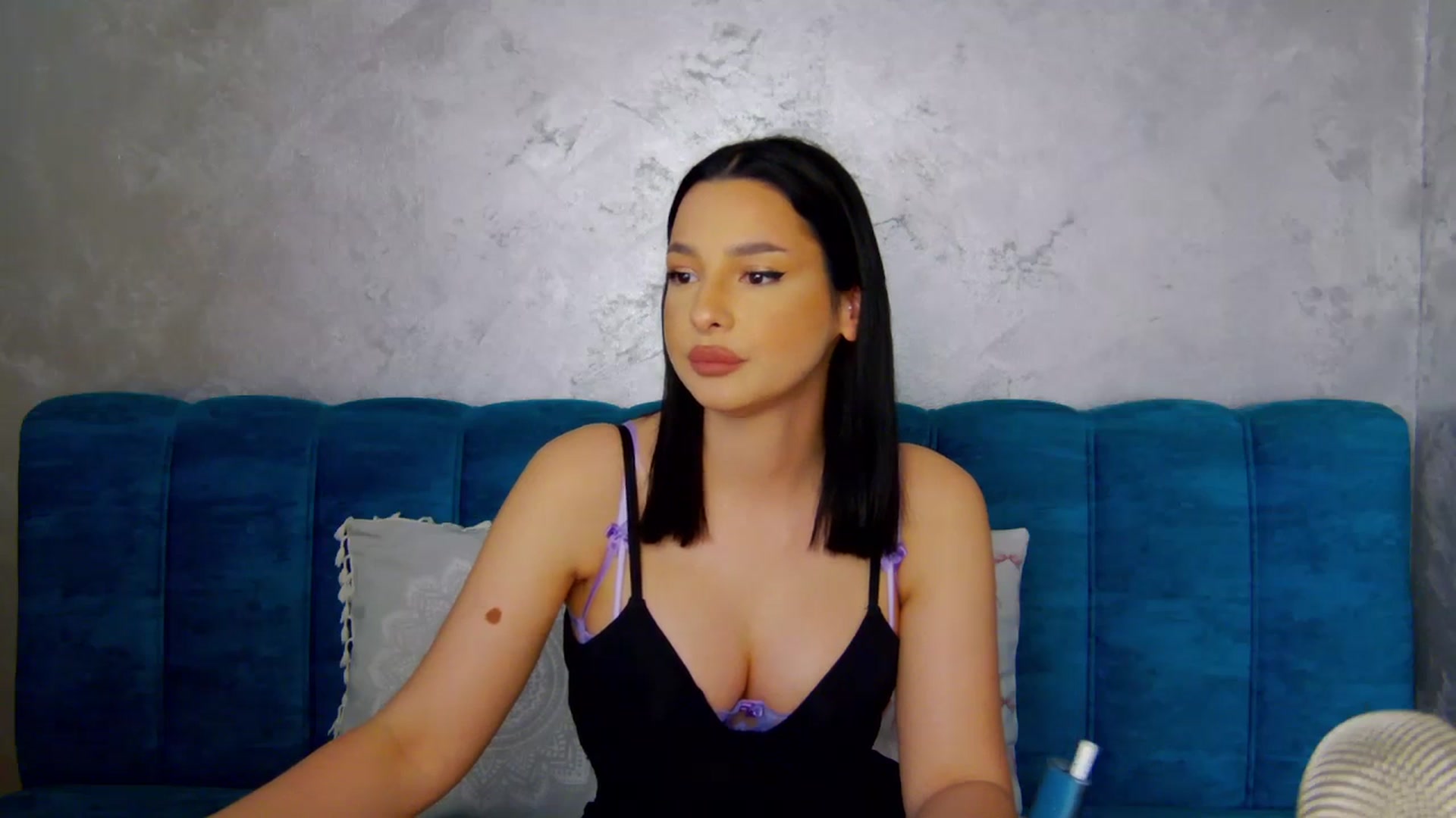 Gallery image thumbnail from SexyLittleMe's myfreecams stream on, 03/12/2025, 17:09 image 5 of 20