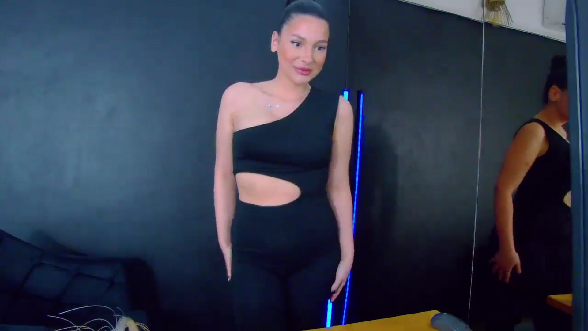 Gallery image thumbnail from SexyLittleMe's myfreecams stream on, 03/14/2025, 15:04 image 15 of 20