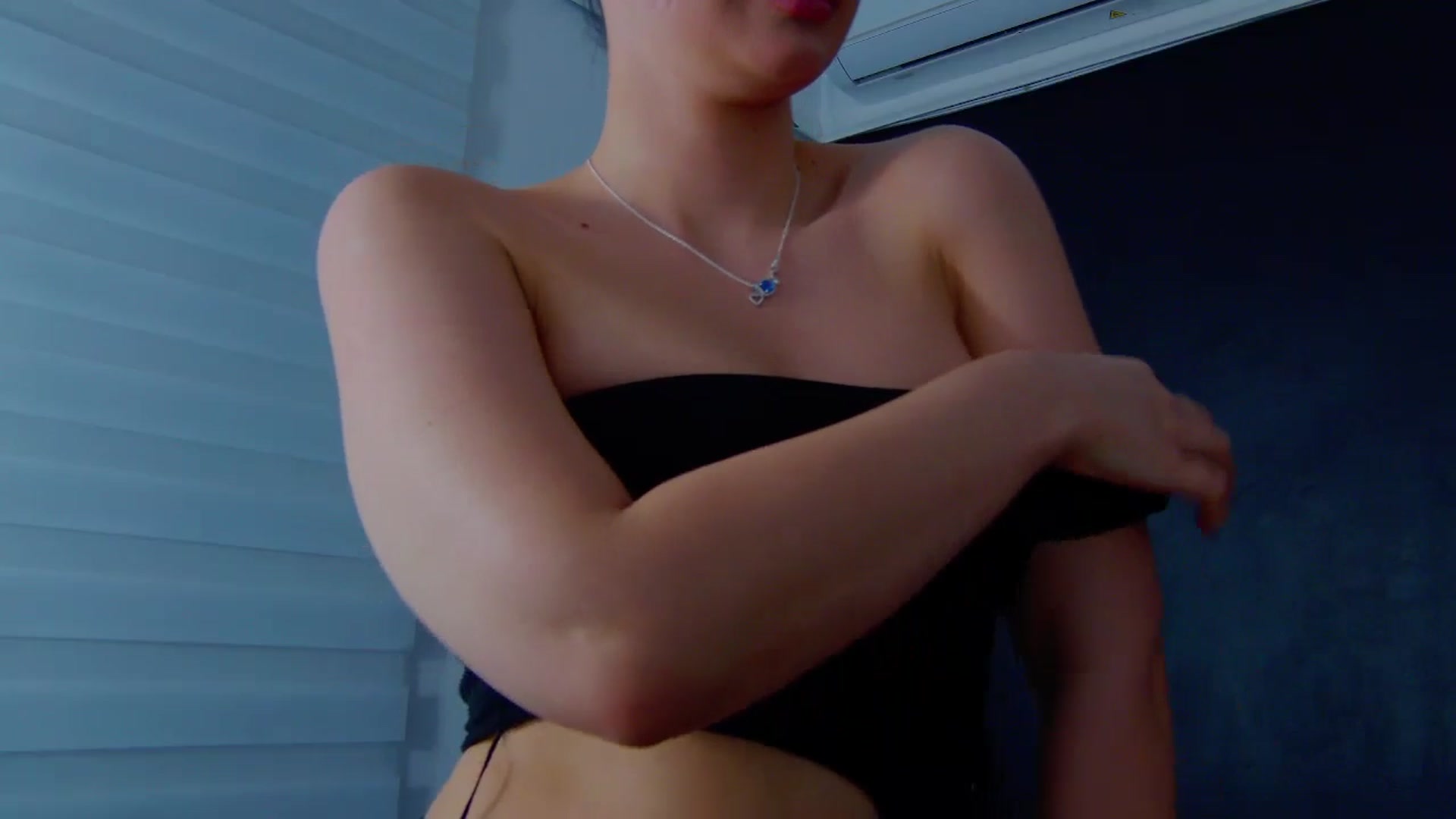 Gallery image thumbnail from SexyLittleMe's myfreecams stream on, 03/14/2025, 16:01 image 17 of 20