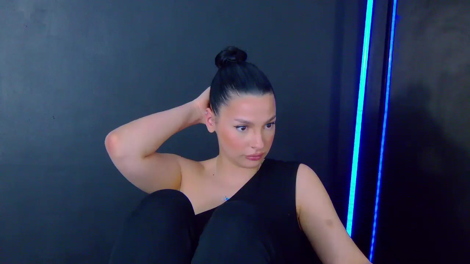 Gallery image thumbnail from SexyLittleMe's myfreecams stream on, 03/14/2025, 19:12 image 11 of 20