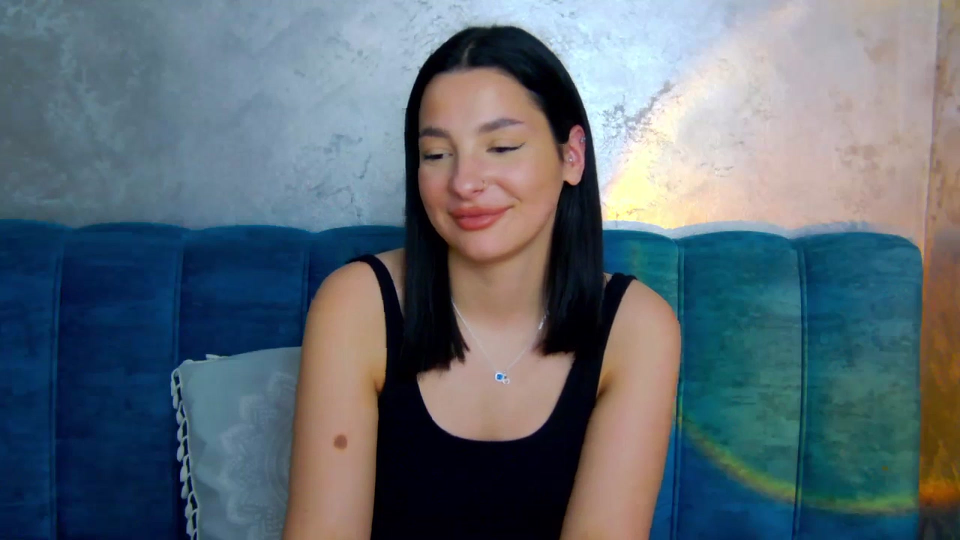 Gallery image thumbnail from SexyLittleMe's myfreecams stream on, 03/17/2025, 15:42 image 20 of 20