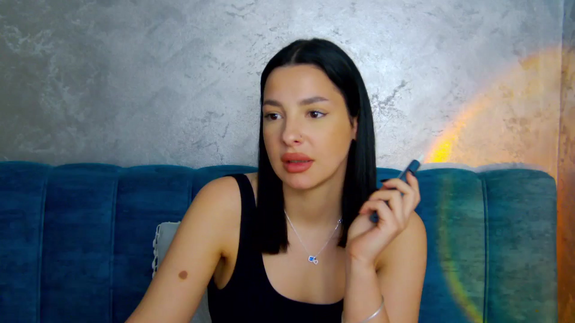 Gallery image thumbnail from SexyLittleMe's myfreecams stream on, 03/17/2025, 15:42 image 5 of 20