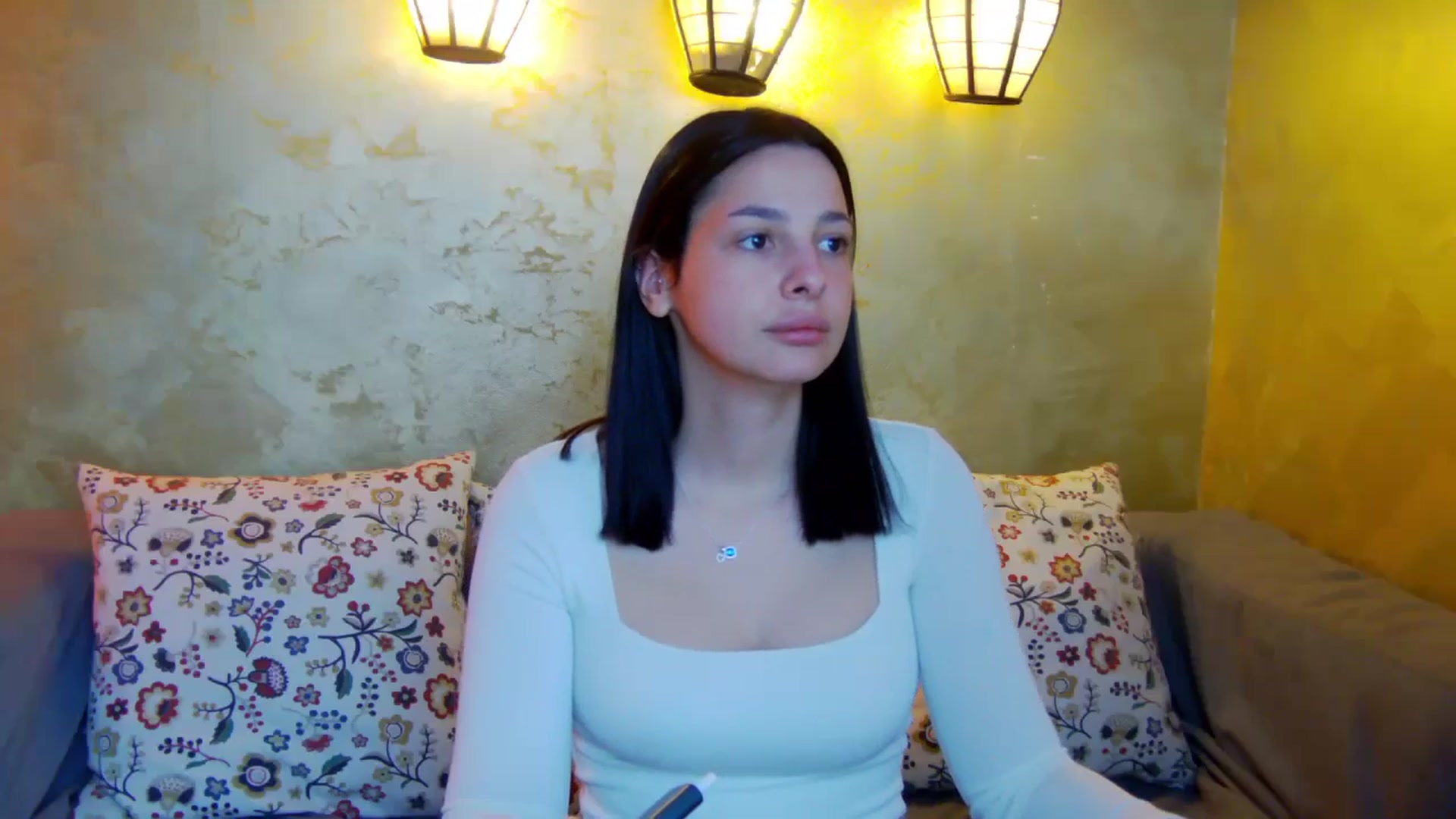 Gallery image thumbnail from SexyLittleMe's myfreecams stream on, 03/19/2025, 16:05 image 6 of 20