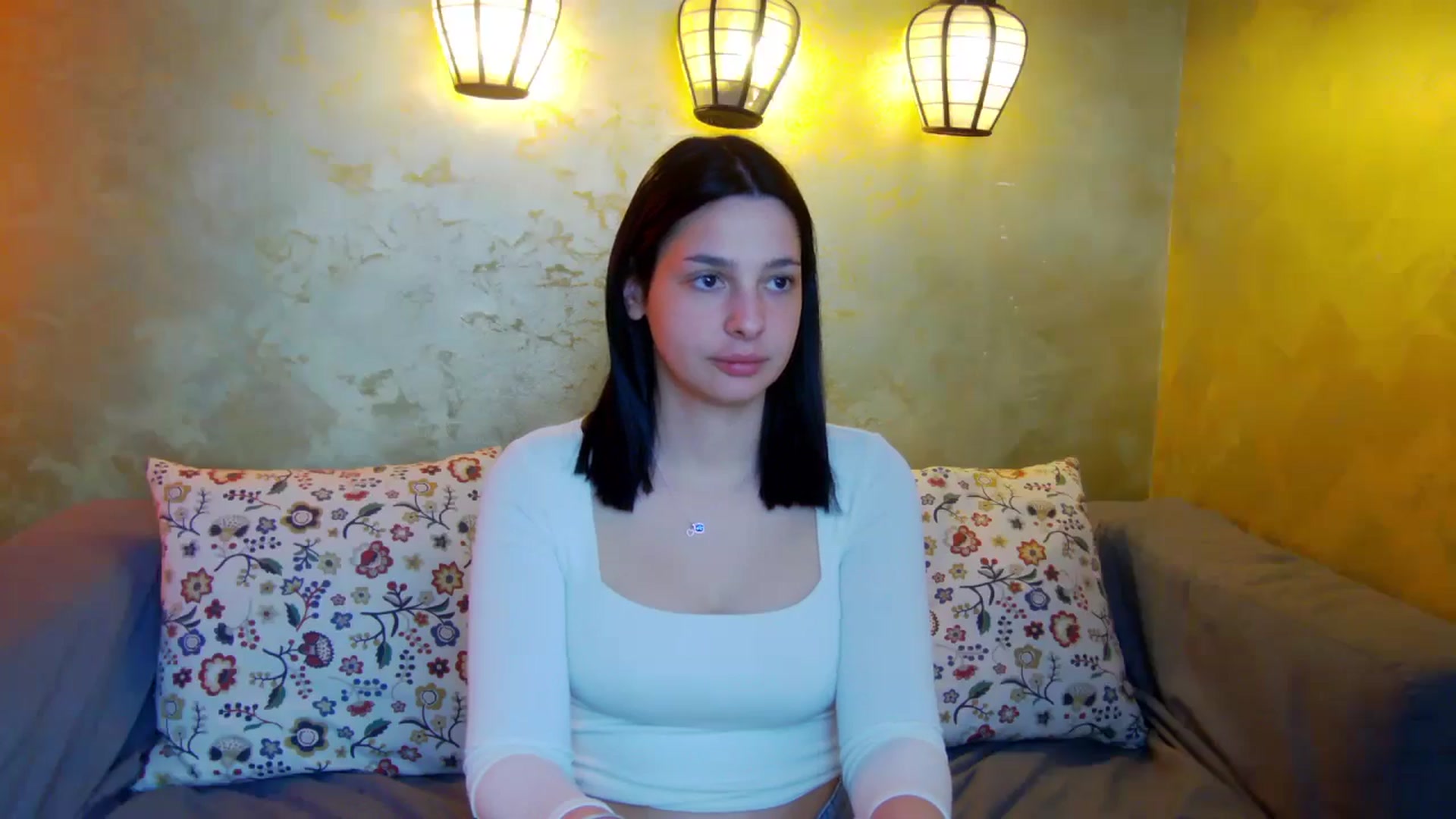 Gallery image thumbnail from SexyLittleMe's myfreecams stream on, 03/19/2025, 16:05 image 7 of 20