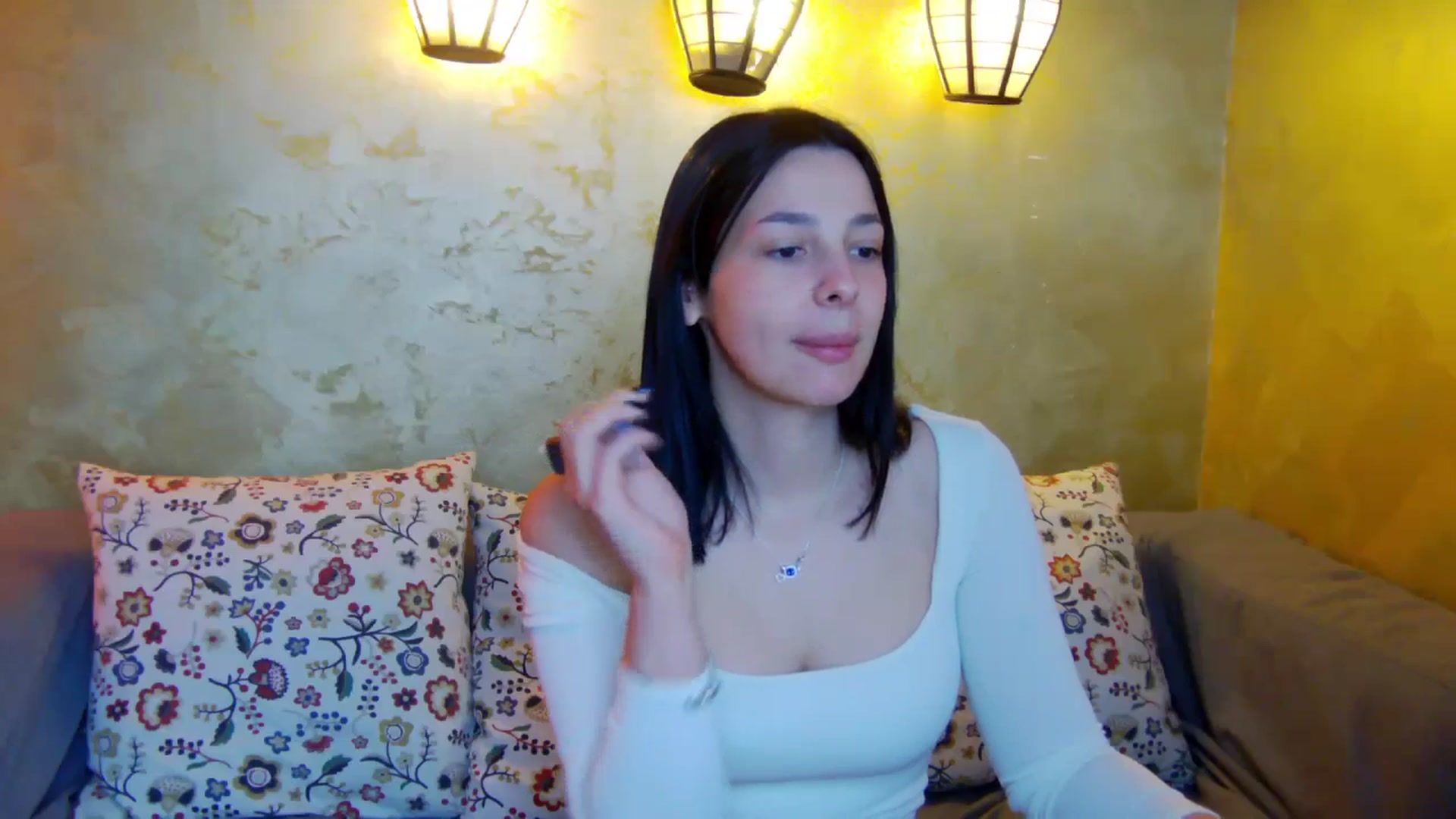 Gallery image thumbnail from SexyLittleMe's myfreecams stream on, 03/19/2025, 16:05 image 3 of 20