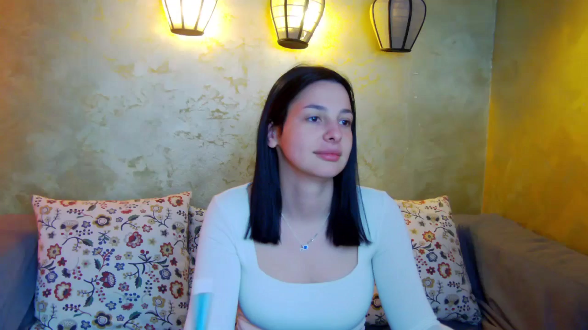 Gallery image thumbnail from SexyLittleMe's myfreecams stream on, 03/19/2025, 18:09 image 1 of 20