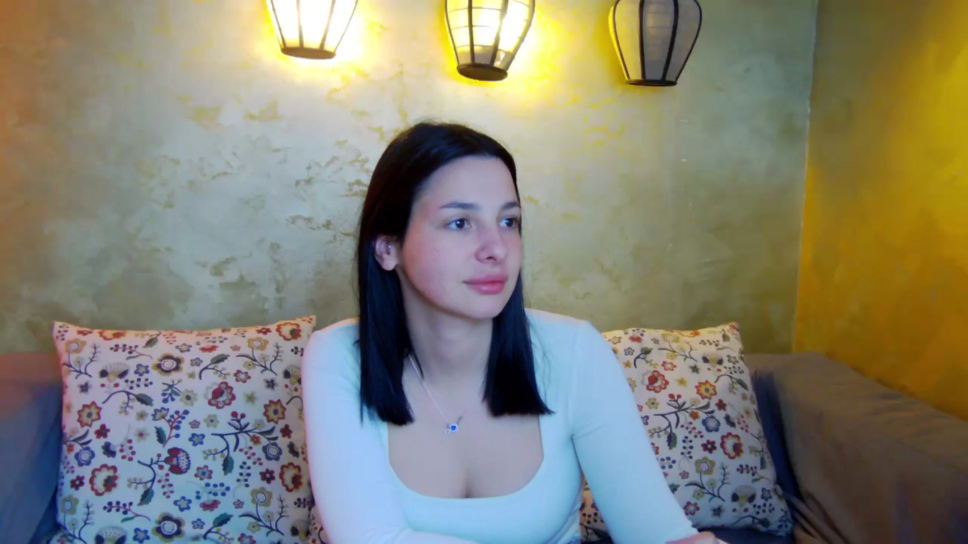 Gallery image thumbnail from SexyLittleMe's myfreecams stream on, 03/19/2025, 18:09 image 9 of 20