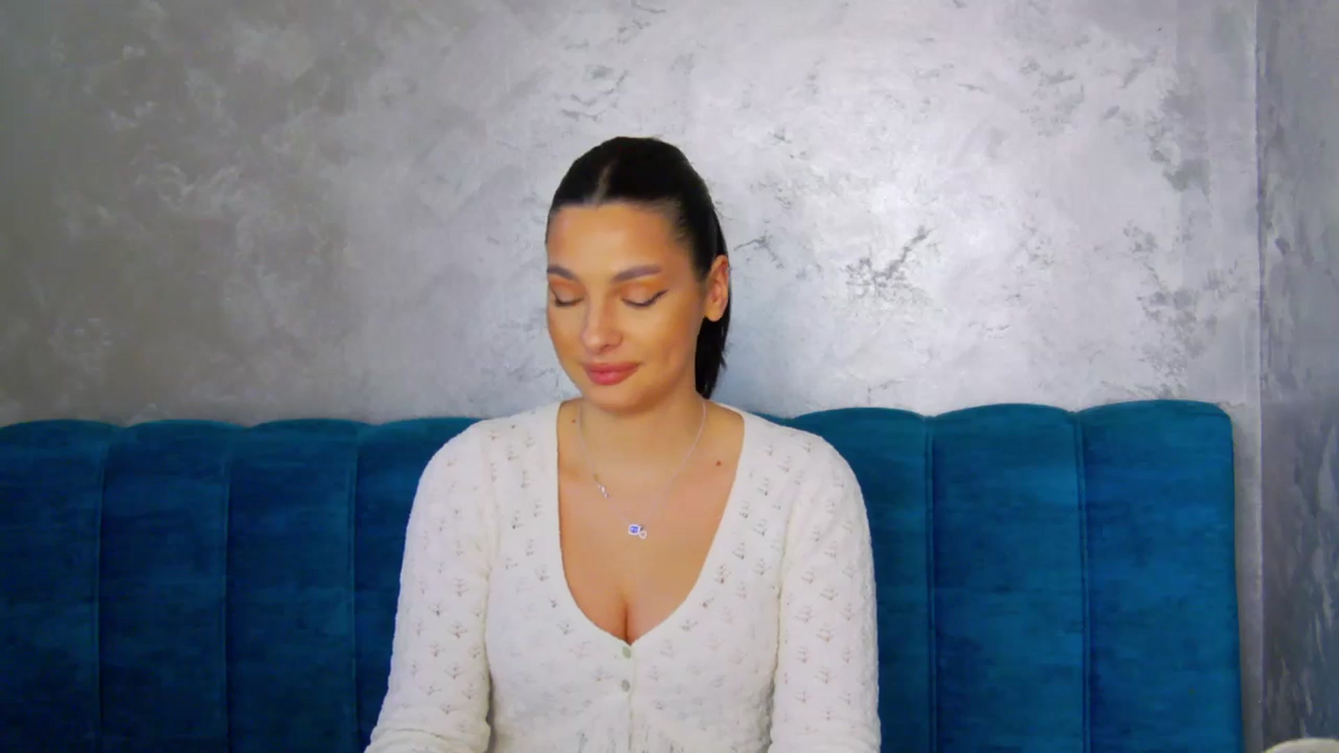 Gallery image thumbnail from SexyLittleMe's myfreecams stream on, 03/21/2025, 14:48 image 10 of 20