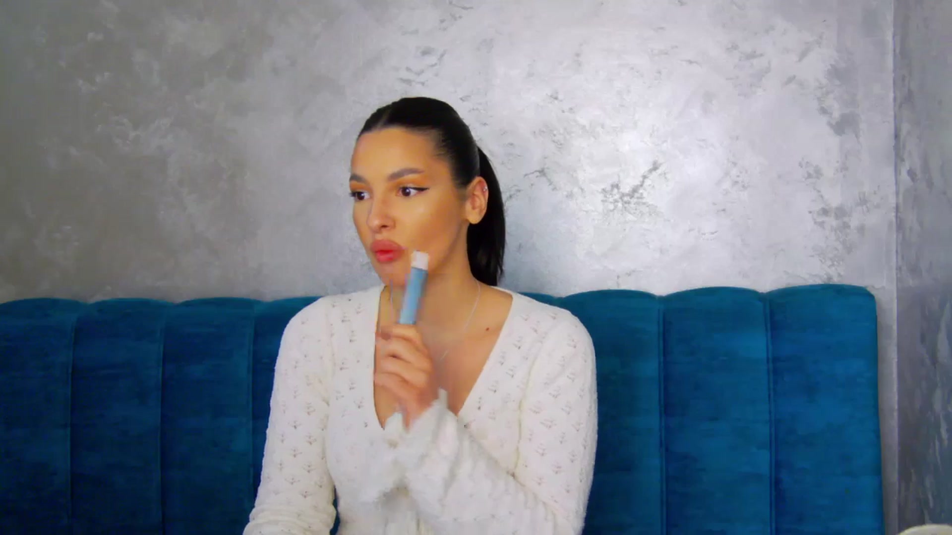 Gallery image thumbnail from SexyLittleMe's myfreecams stream on, 03/21/2025, 14:48 image 4 of 20
