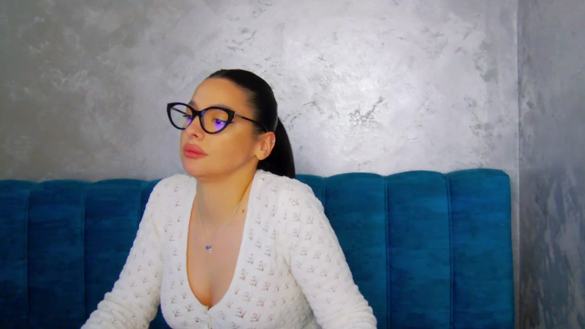 Gallery image thumbnail from SexyLittleMe's myfreecams stream on, 03/21/2025, 20:39 image 2 of 20
