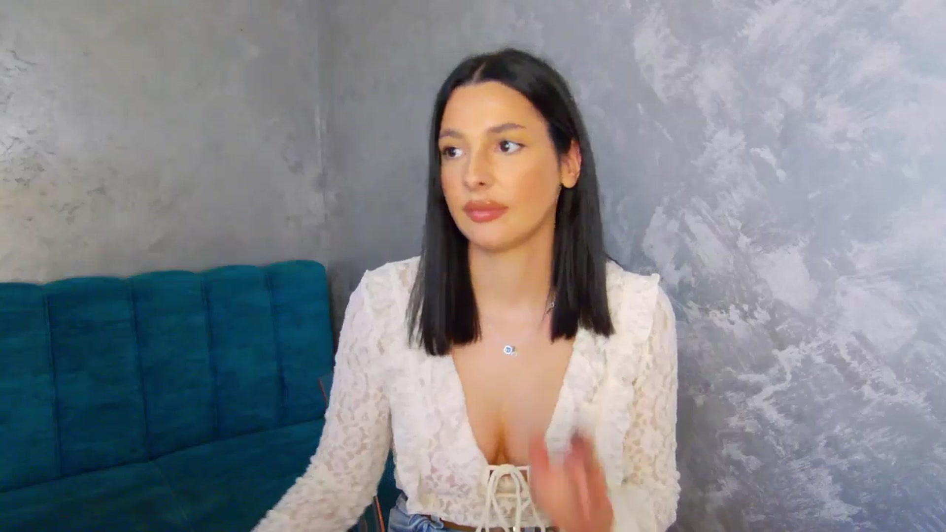Gallery image thumbnail from SexyLittleMe's myfreecams stream on, 03/22/2025, 18:20 image 4 of 20