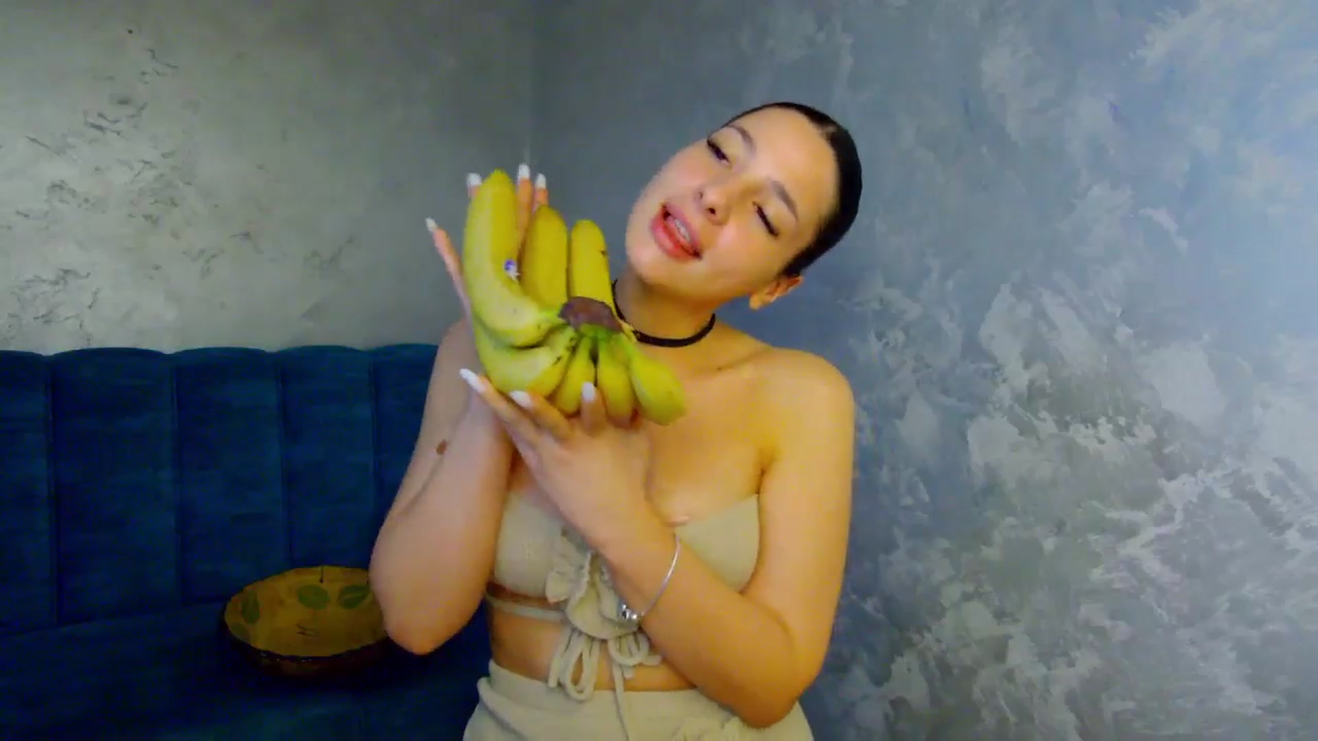 Gallery image thumbnail from SexyLittleMe's myfreecams stream on, 03/27/2025, 15:39 image 18 of 20