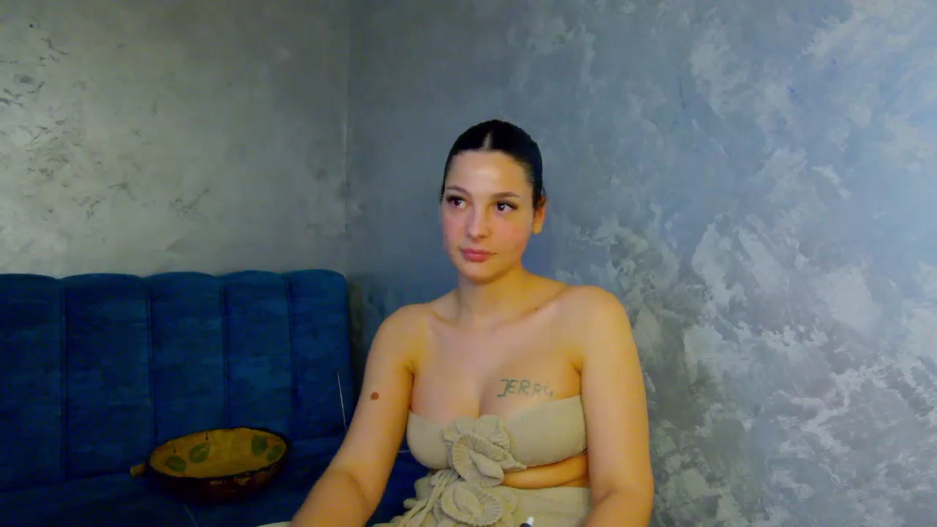 Gallery image thumbnail from SexyLittleMe's myfreecams stream on, 03/27/2025, 20:01 image 13 of 20