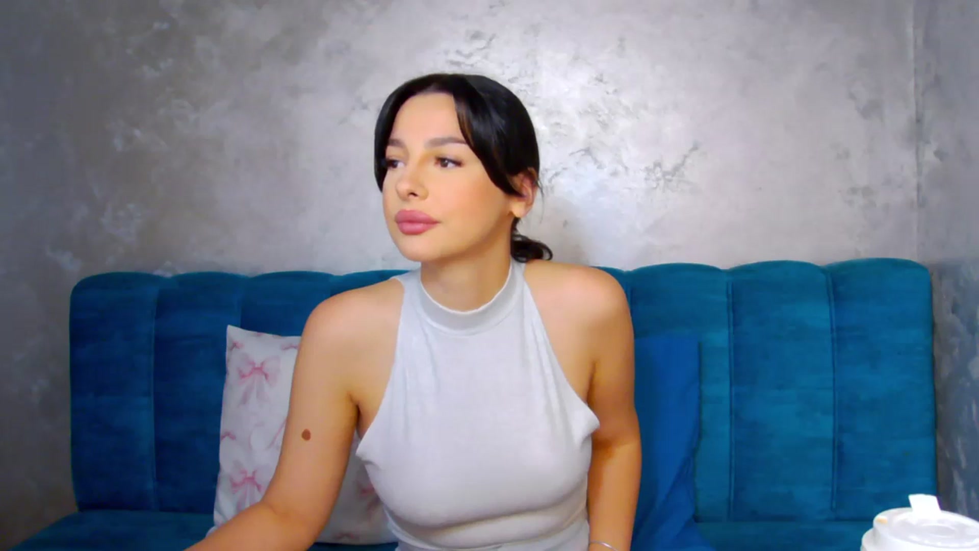 Gallery image thumbnail from SexyLittleMe's myfreecams stream on, 04/02/2025, 15:13 image 5 of 20