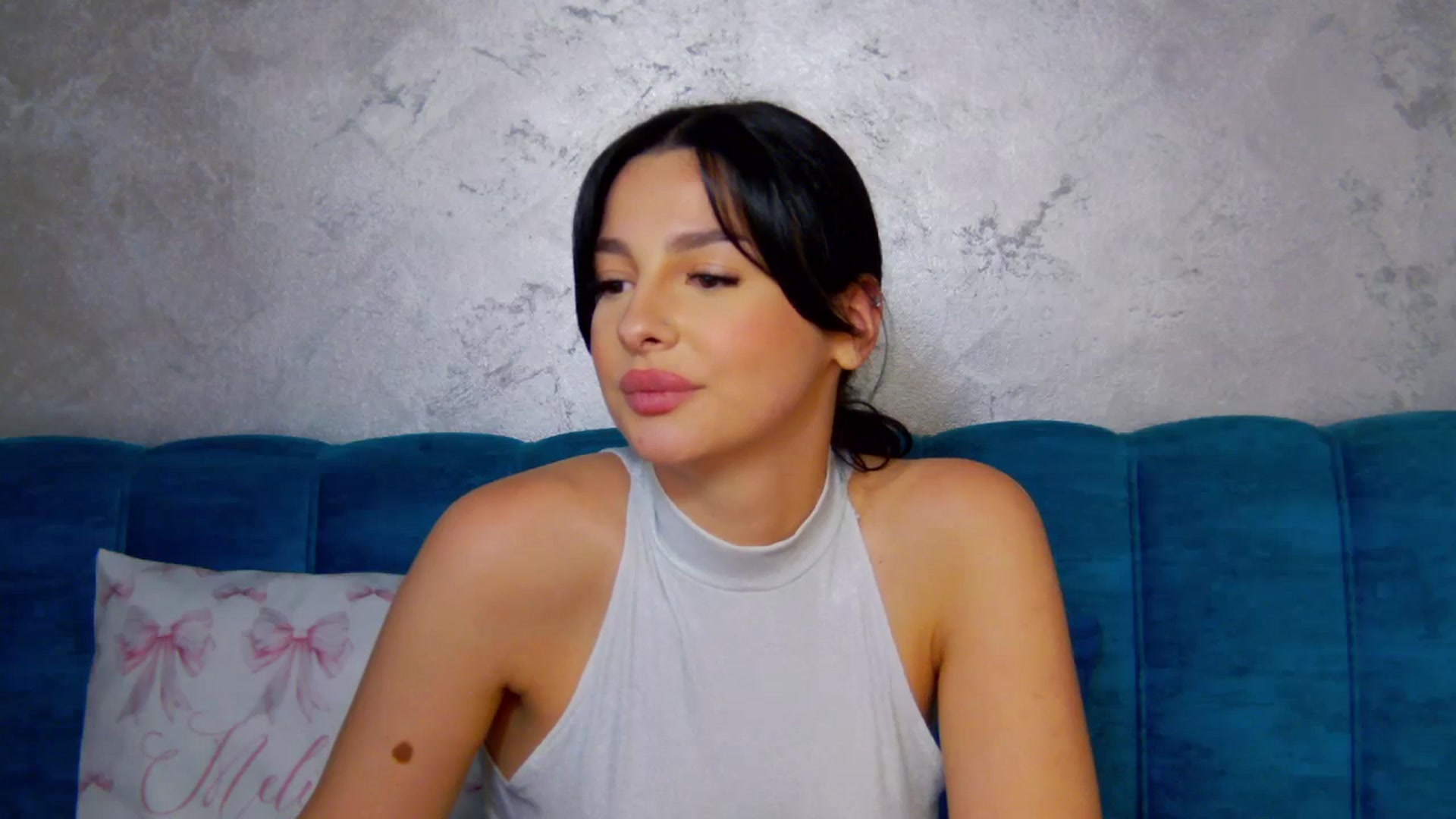 Gallery image thumbnail from SexyLittleMe's myfreecams stream on, 04/02/2025, 19:01 image 20 of 20