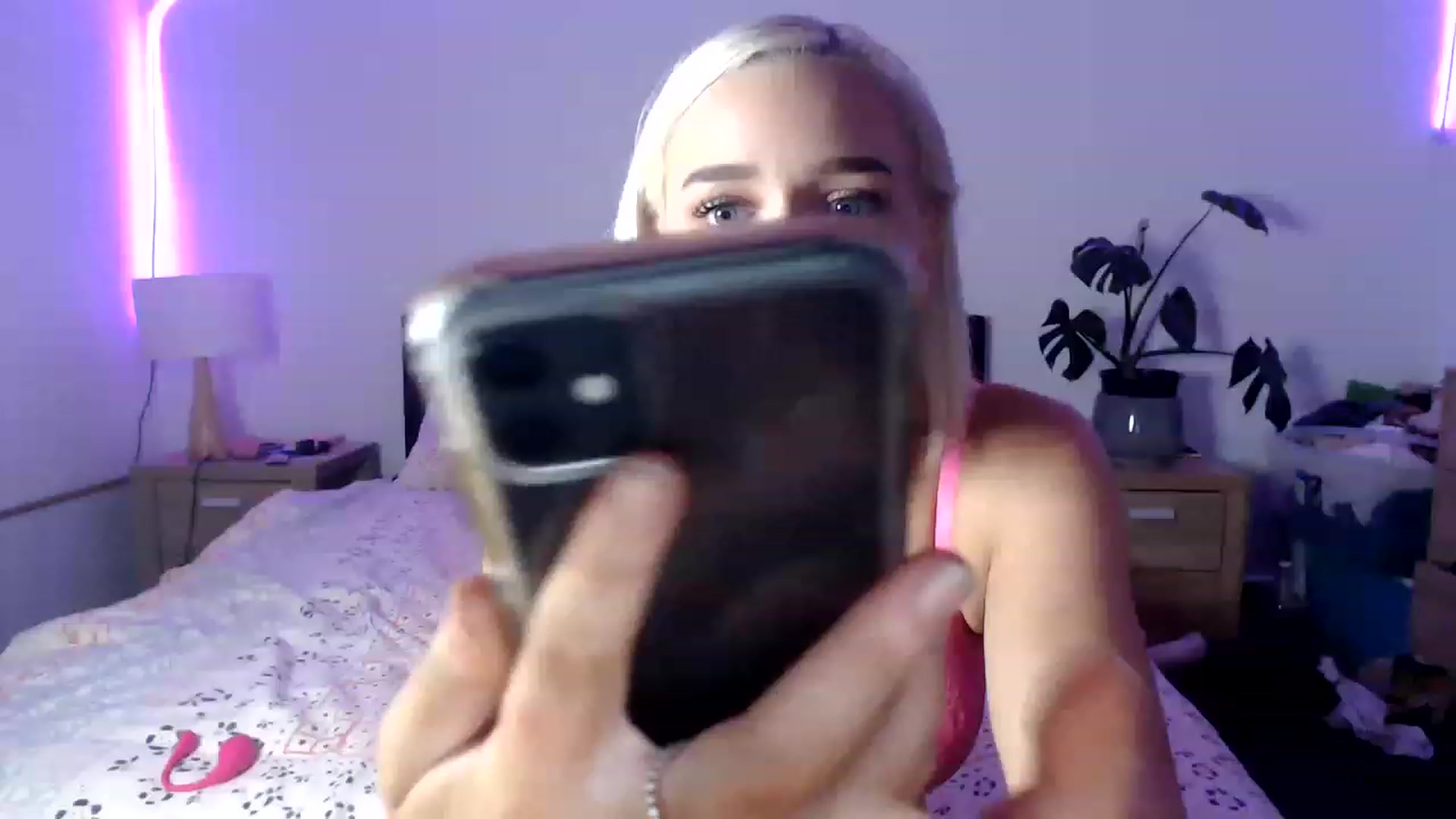 Gallery image thumbnail from SexyLiz's myfreecams stream on, 01/21/2023, 10:31 image 16 of 20