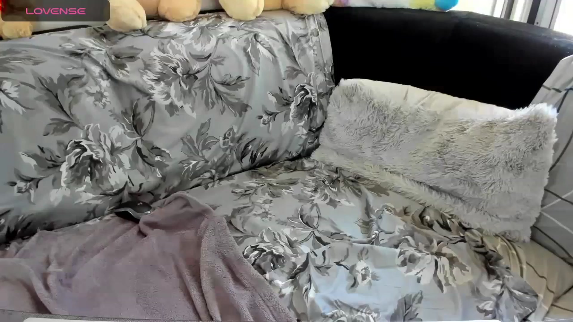 Gallery image thumbnail from SexyMfk1's myfreecams stream on, 08/27/2023, 13:15 image 18 of 20