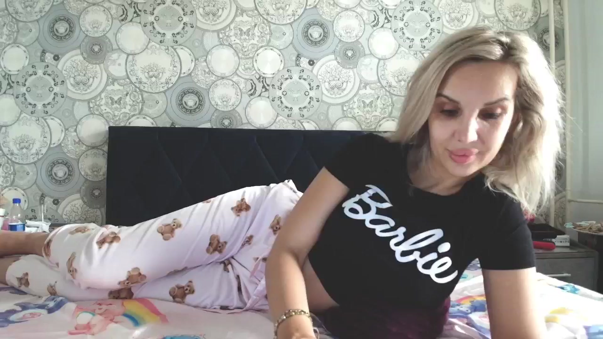 Gallery image thumbnail from SexyQueenNina's myfreecams stream on, 12/26/2025, 11:26 image 8 of 20