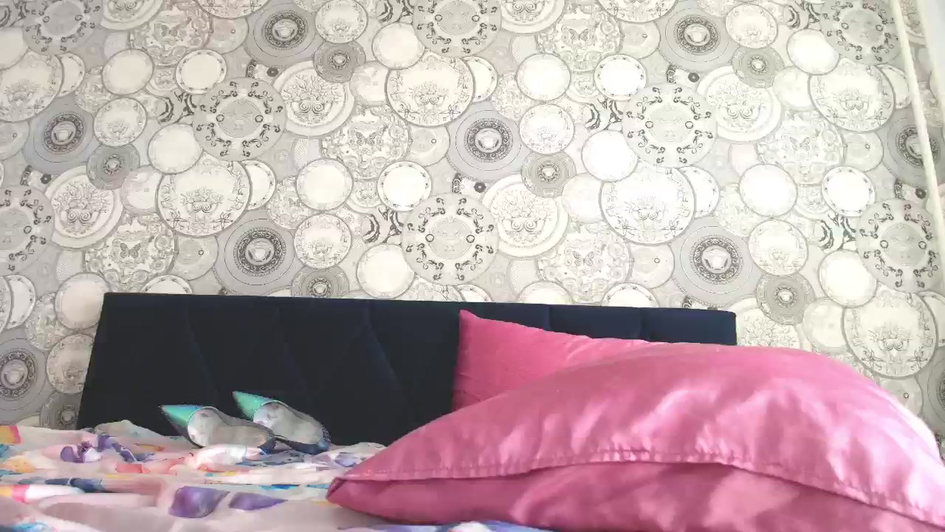 Gallery image thumbnail from SexyQueenNina's myfreecams stream on, 01/12/2026, 11:53 image 19 of 20