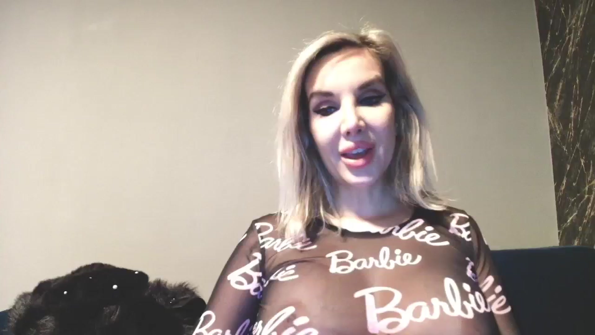 Gallery image thumbnail from SexyQueenNina's myfreecams stream on, 01/23/2026, 18:21 image 8 of 20