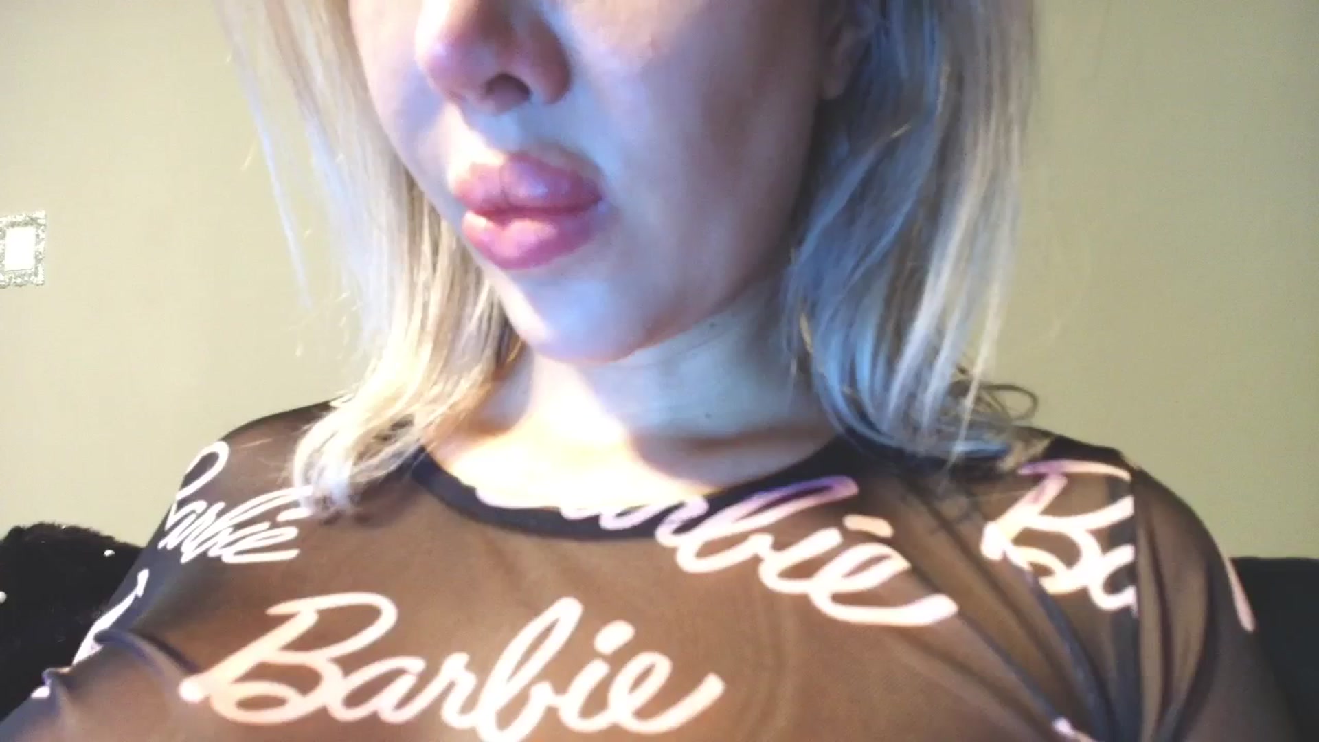 Gallery image thumbnail from SexyQueenNina's myfreecams stream on, 01/23/2026, 18:21 image 20 of 20