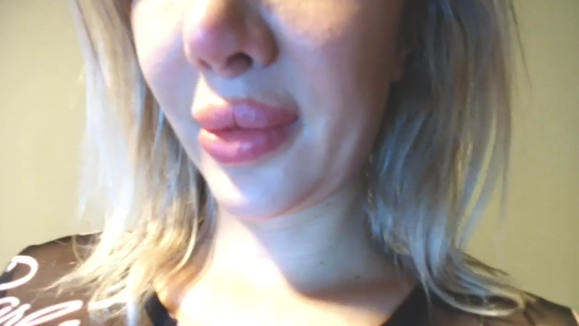 Gallery image thumbnail from SexyQueenNina's myfreecams stream on, 01/23/2026, 18:21 image 6 of 20