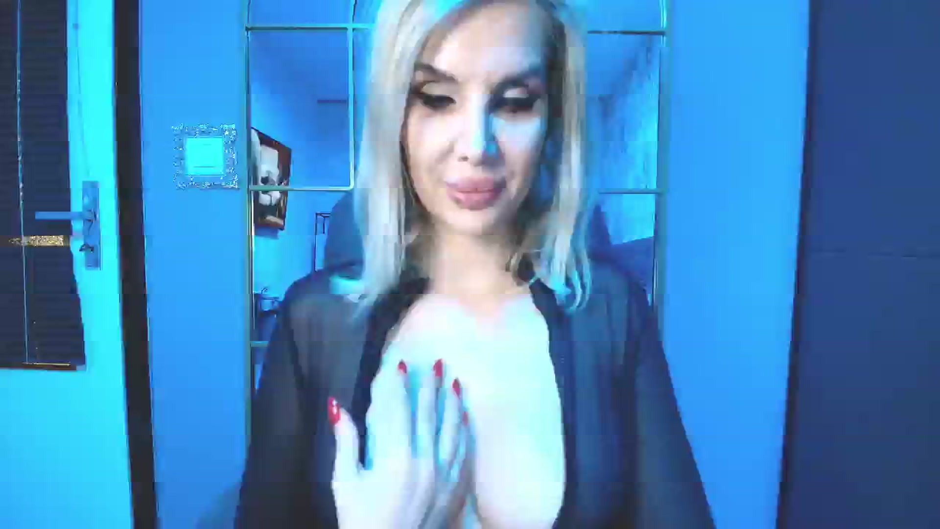 Gallery image thumbnail from SexyQueenNina's myfreecams stream on, 02/23/2026, 18:54 image 15 of 20
