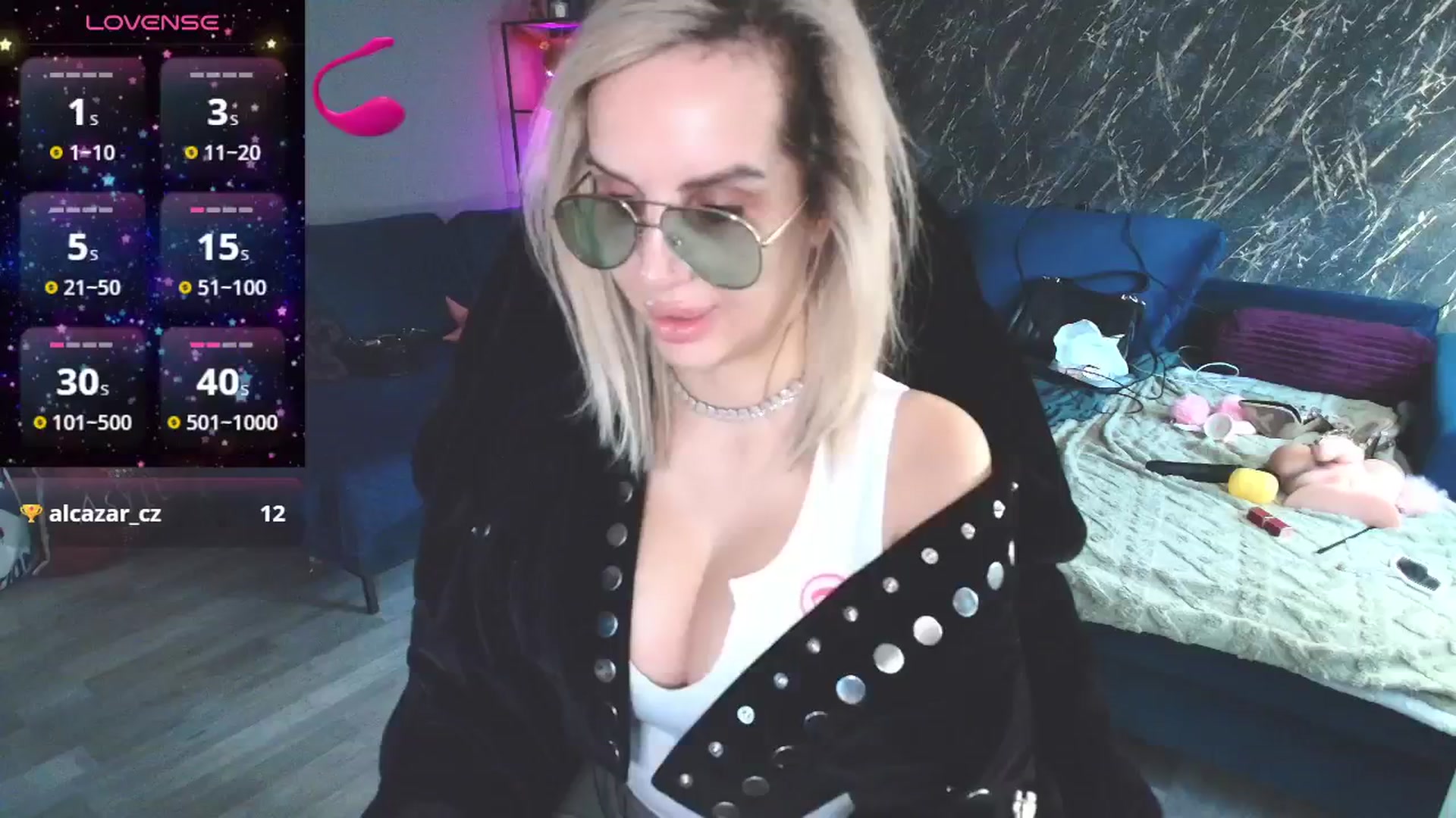 Gallery image thumbnail from SexyQueenNina's myfreecams stream on, 03/16/2026, 09:14 image 3 of 20