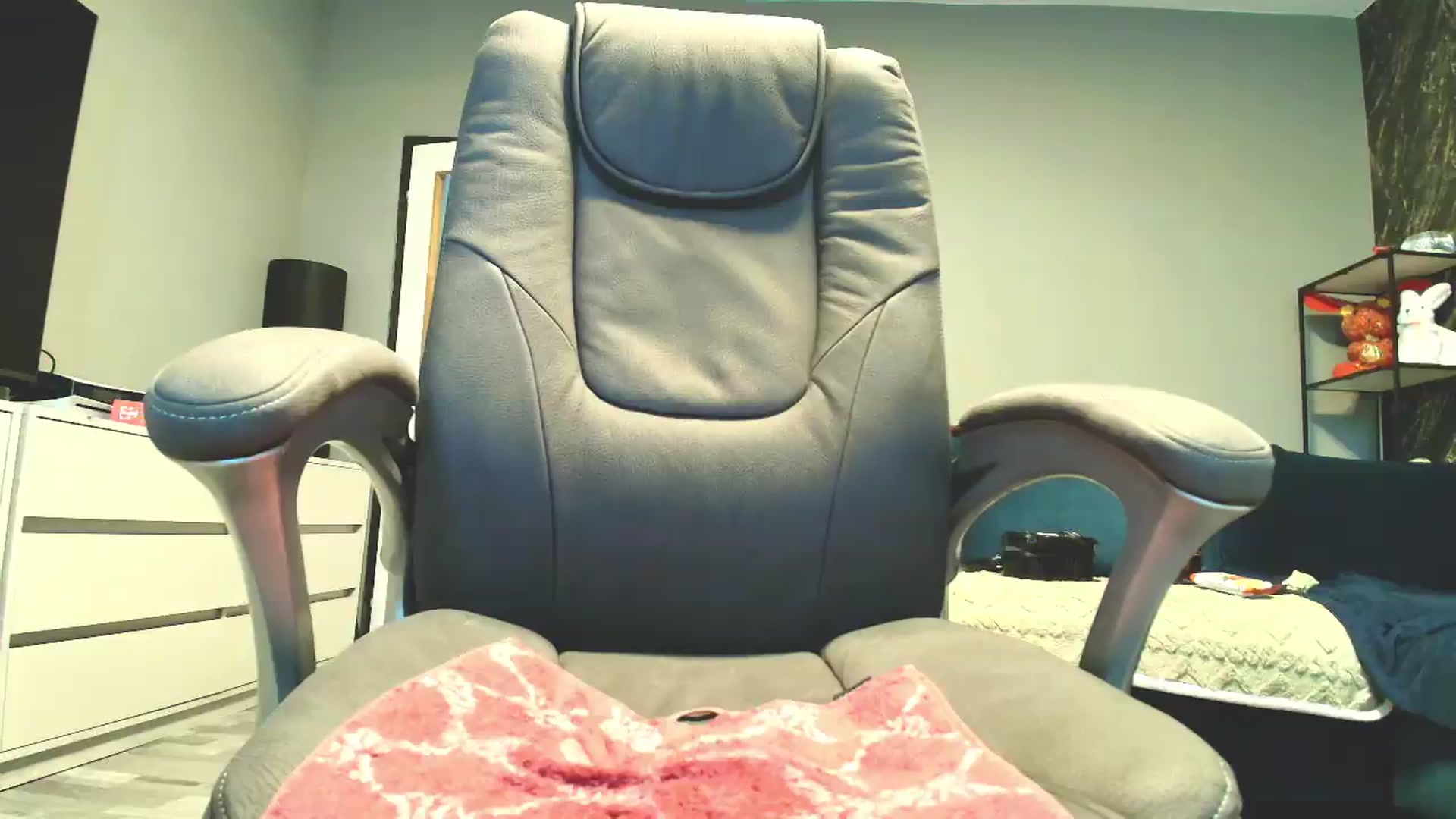 Gallery image thumbnail from SexyQueenNina's myfreecams stream on, 06/14/2026, 09:12 image 10 of 20