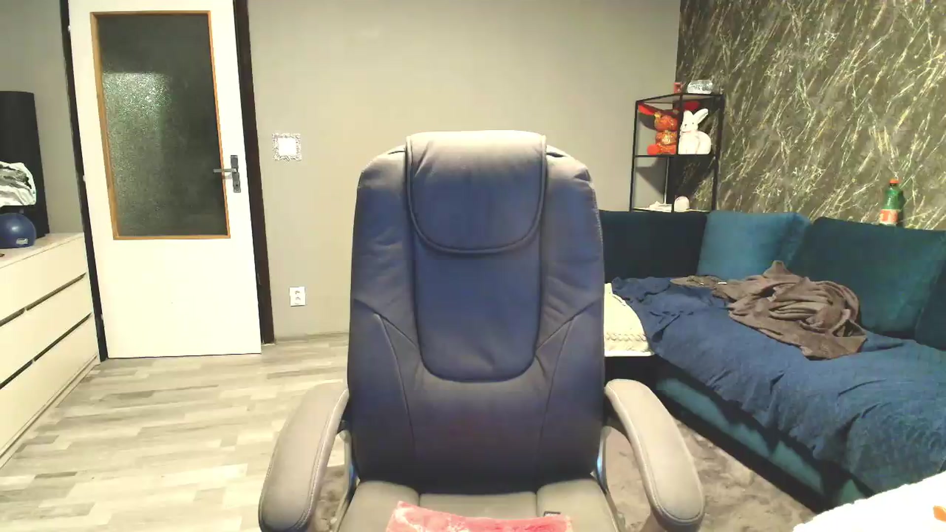 Gallery image thumbnail from SexyQueenNina's myfreecams stream on, 06/18/2026, 19:53 image 13 of 20