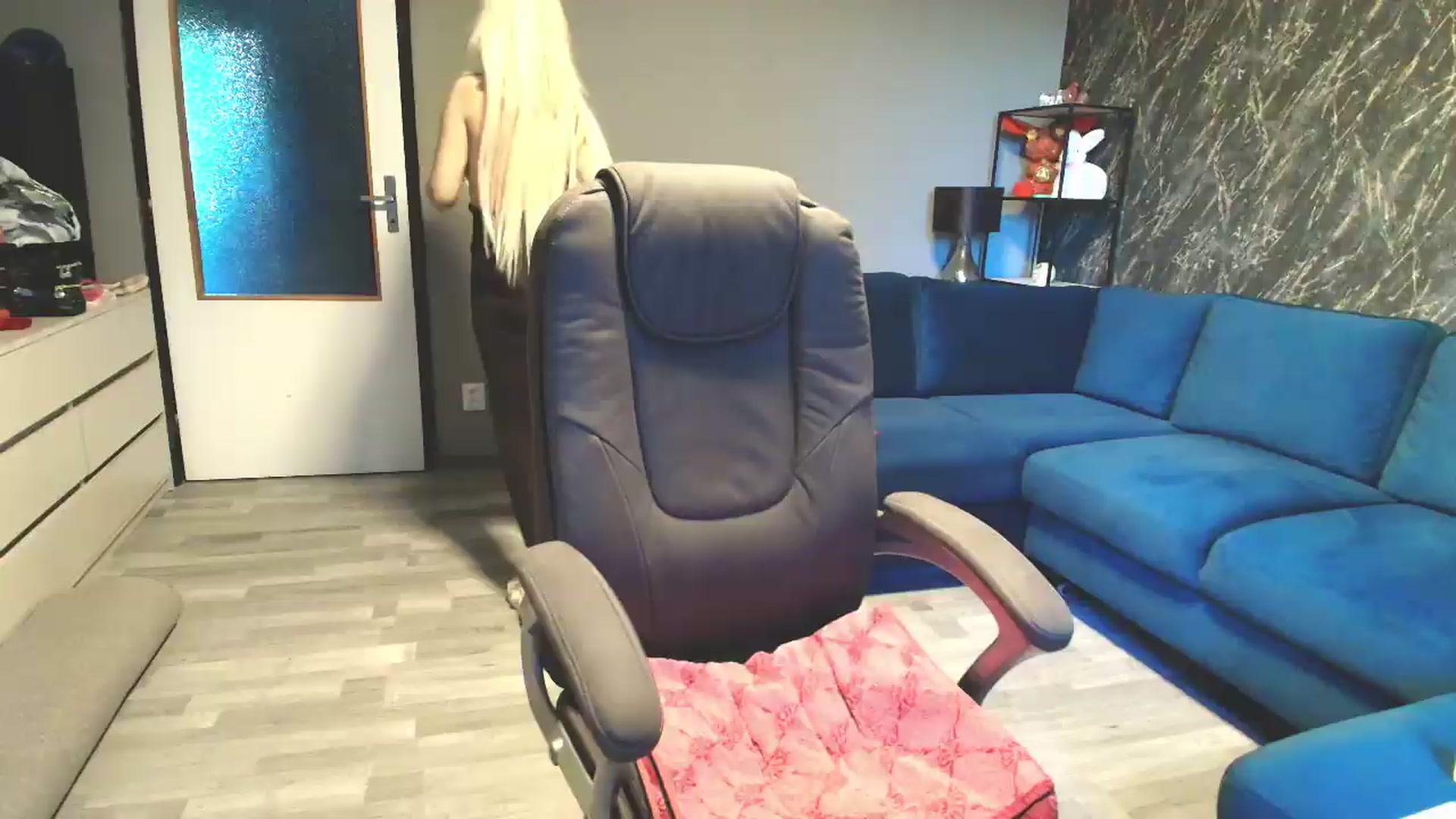 Gallery image thumbnail from SexyQueenNina's myfreecams stream on, 07/03/2026, 17:24 image 14 of 20