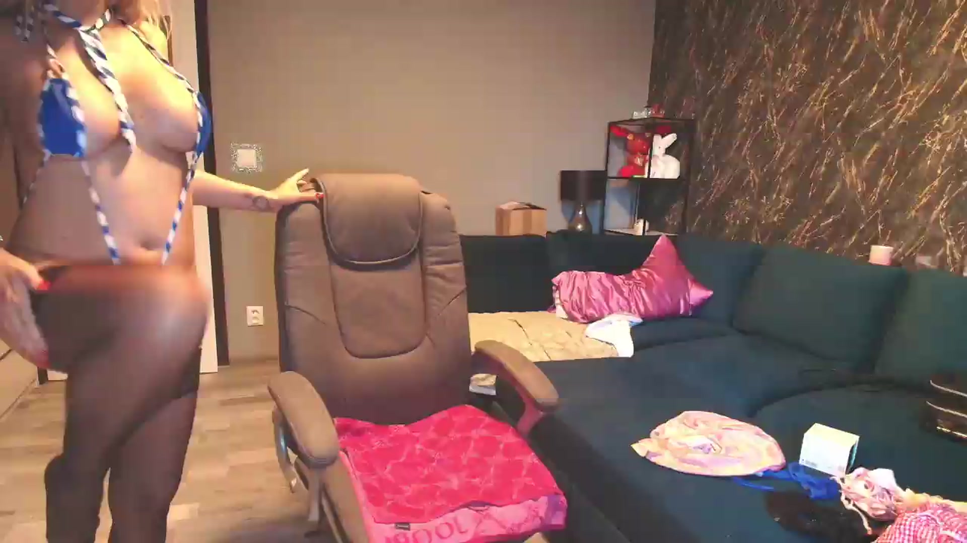 Gallery image thumbnail from SexyQueenNina's myfreecams stream on, 08/02/2026, 15:32 image 11 of 20