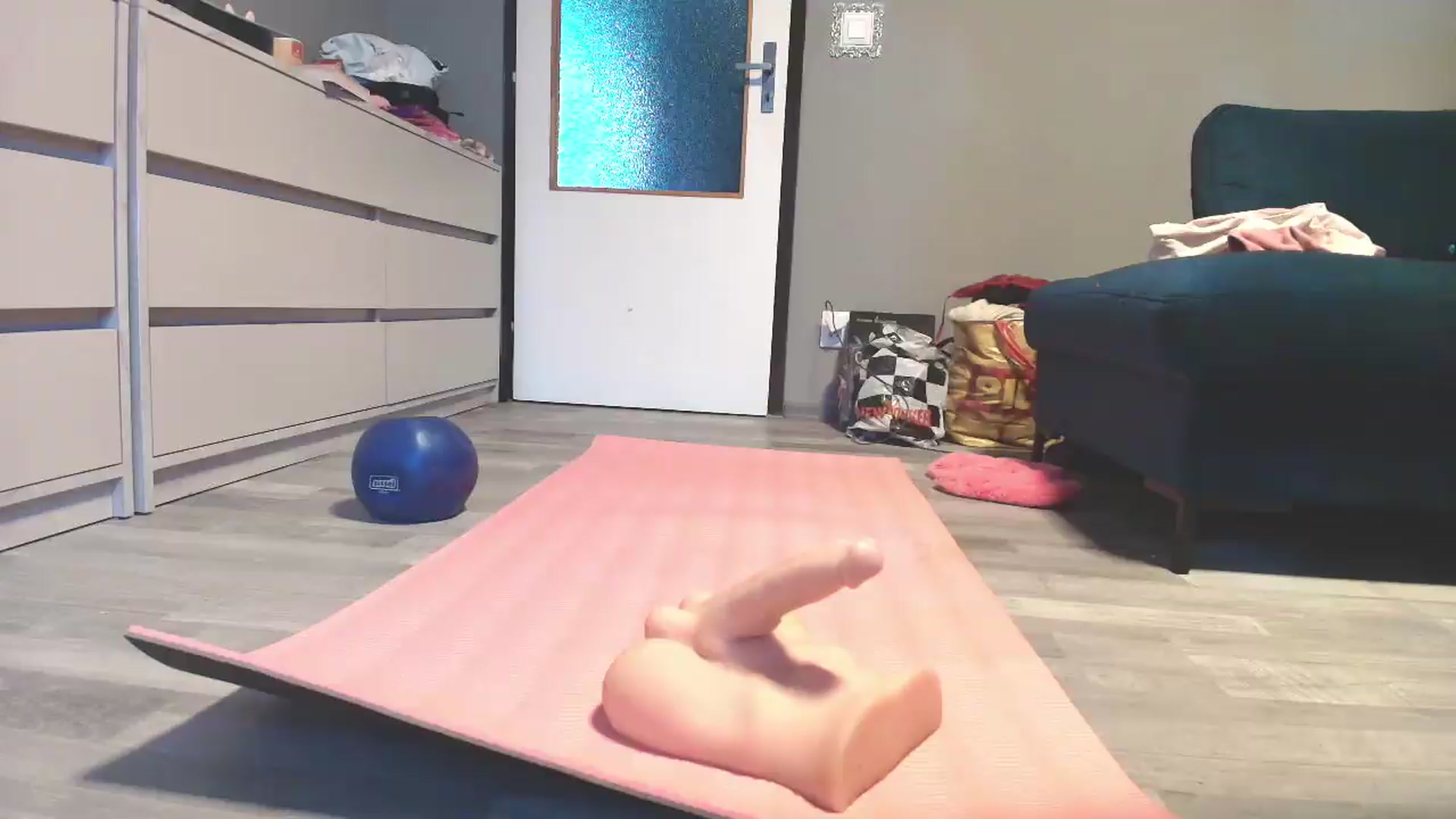 Gallery image thumbnail from SexyQueenNina's myfreecams stream on, 09/15/2026, 10:35 image 11 of 20