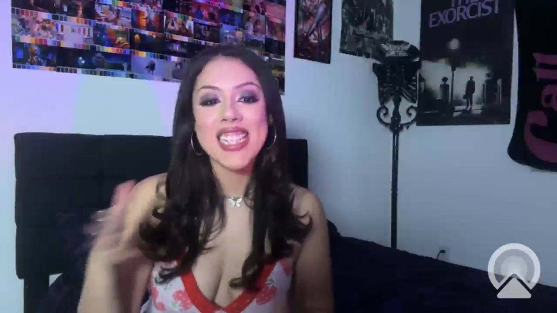 Gallery image thumbnail from SexySatanico's myfreecams stream on, 11/22/2025, 10:13 image 3 of 20