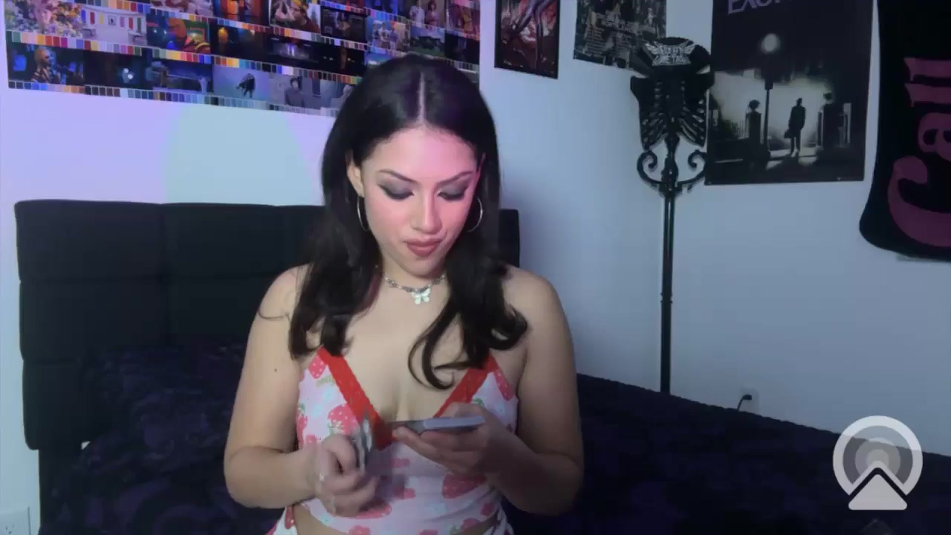 Gallery image thumbnail from SexySatanico's myfreecams stream on, 11/22/2025, 12:38 image 7 of 20