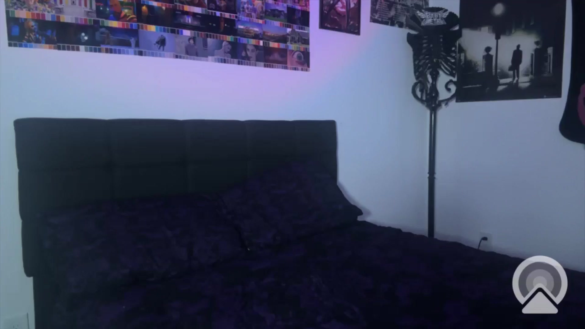 Gallery image thumbnail from SexySatanico's myfreecams stream on, 12/18/2025, 08:00 image 2 of 20