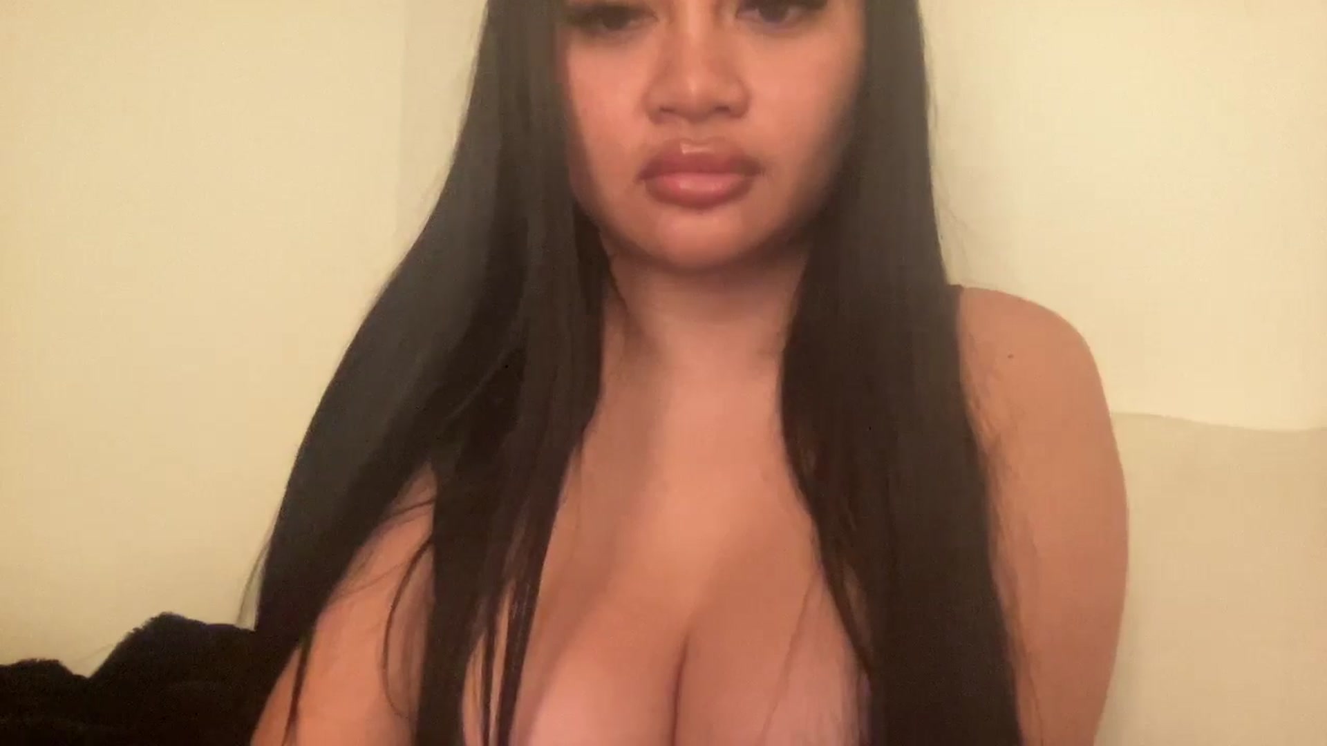 Gallery image thumbnail from SexySeiko's myfreecams stream on, 10/05/2024, 06:29 image 16 of 20