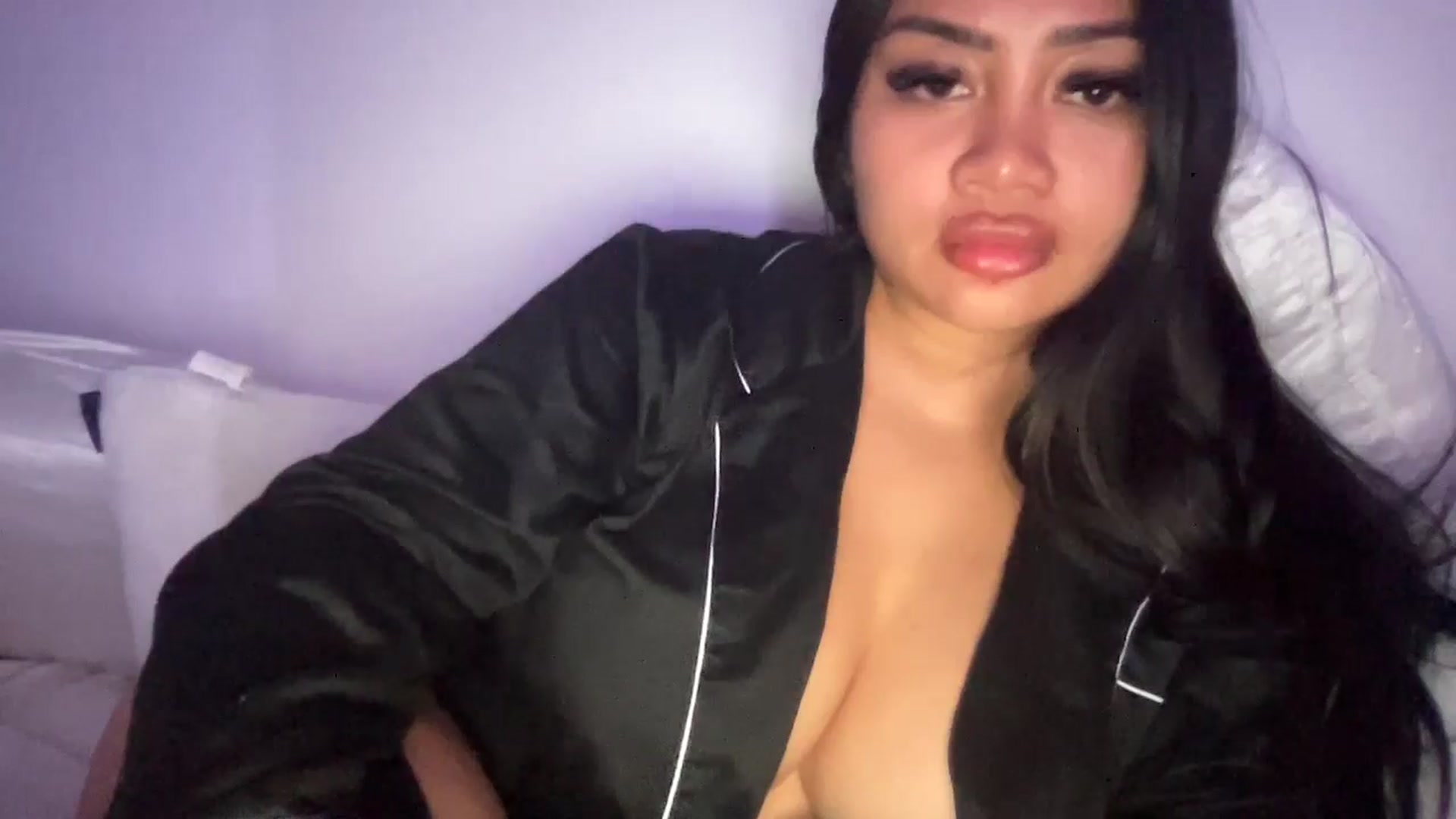 Gallery image thumbnail from SexySeiko's myfreecams stream on, 10/06/2024, 04:22 image 19 of 20