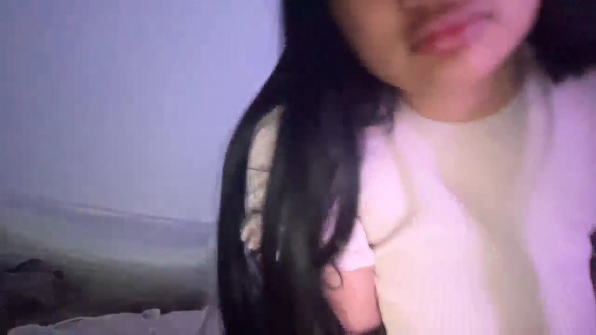 Gallery image thumbnail from SexySeiko's myfreecams stream on, 10/07/2024, 17:36 image 17 of 20