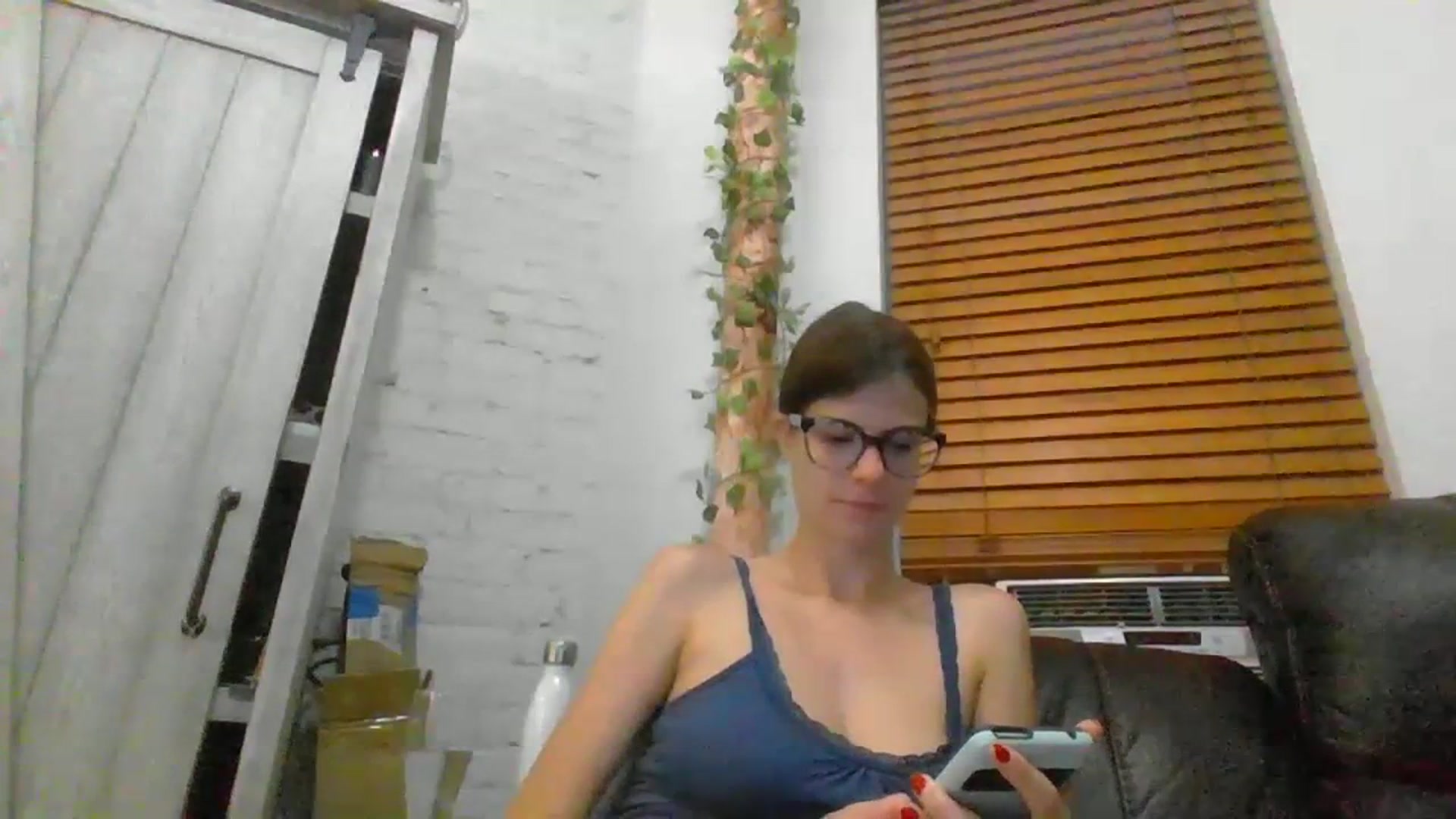 Gallery image thumbnail from SexySluttyCat's myfreecams stream on, 07/15/2023, 20:06 image 19 of 20