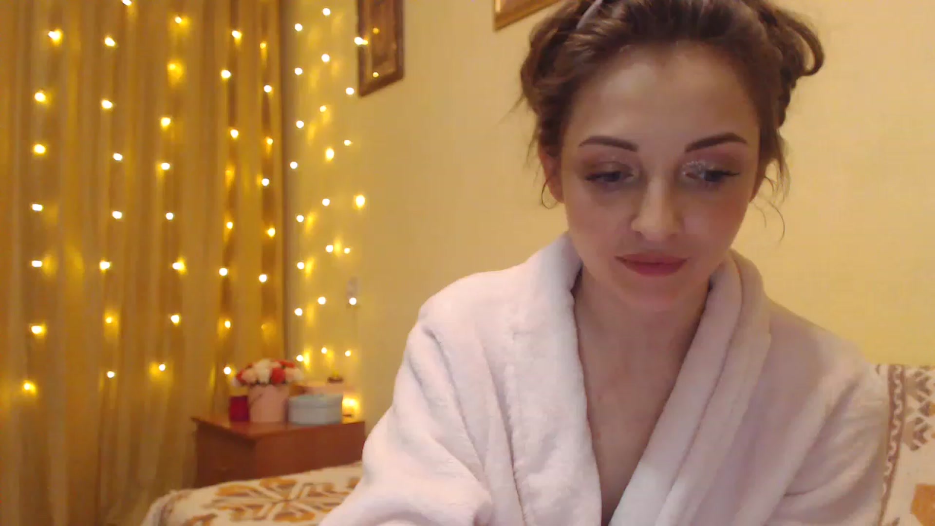 Gallery image thumbnail from Sexy_A's myfreecams stream on, 05/03/2023, 24:03 image 16 of 20