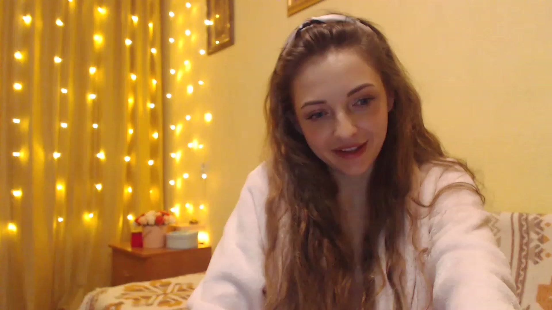 Gallery image thumbnail from Sexy_A's myfreecams stream on, 05/03/2023, 24:03 image 12 of 20