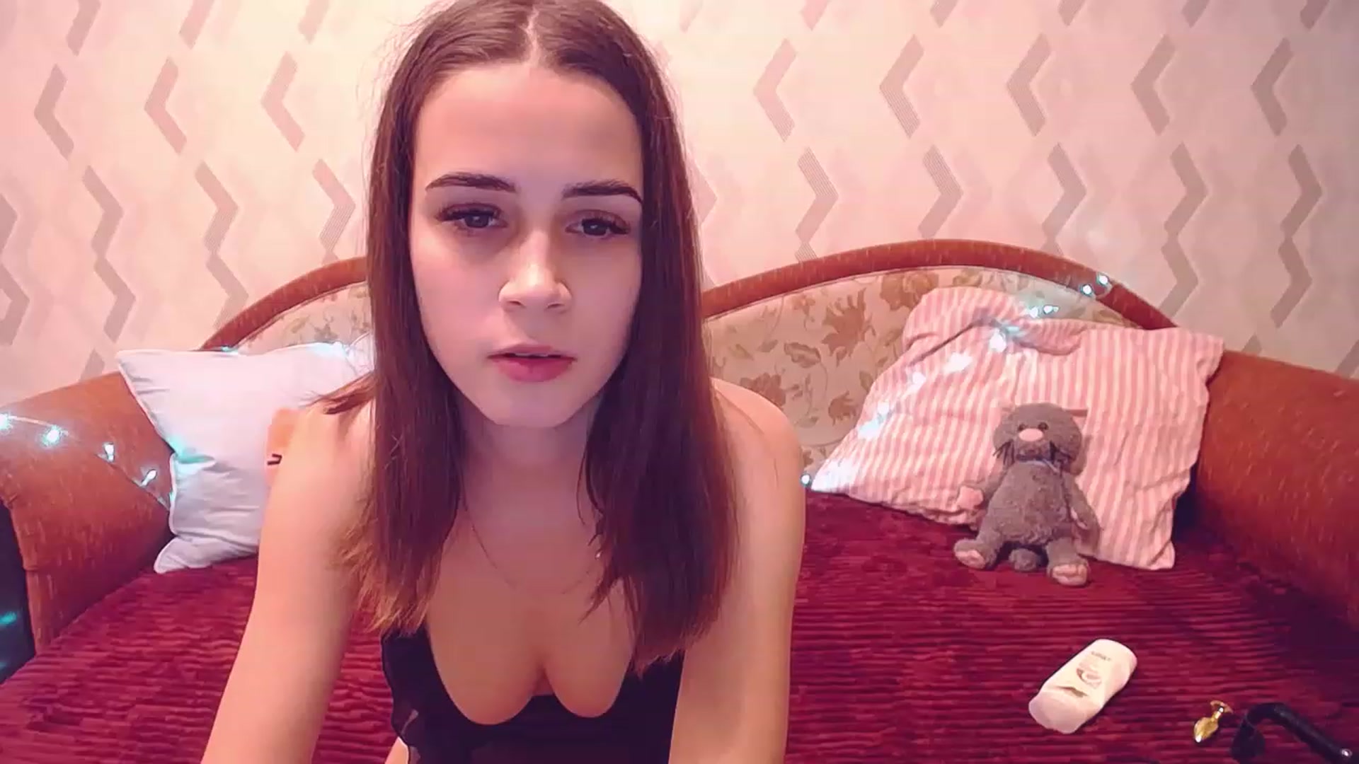 Gallery image thumbnail from Sexy_Kittyy_'s myfreecams stream on, 11/18/2022, 17:54 image 1 of 20